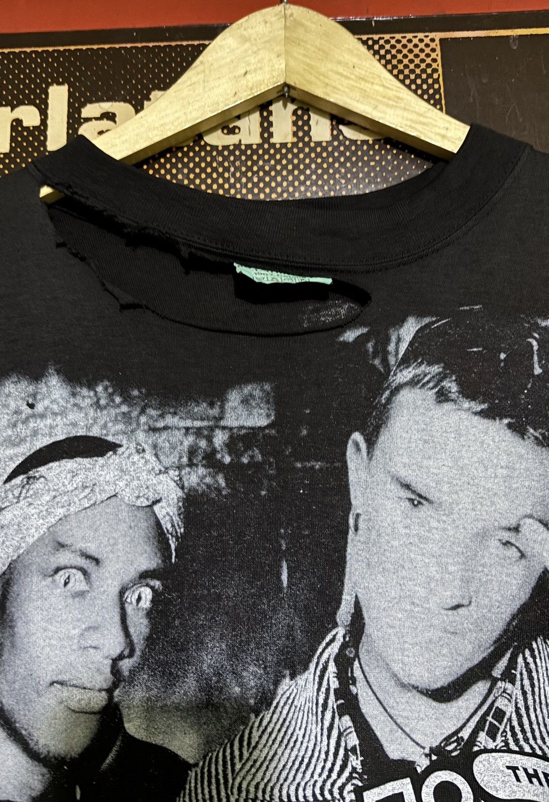 Band Tees Vitg 90s The Prodigy trashed ls Shirt massive attack moby Size US XL / EU 56 / 4 - 5 Thumbnail