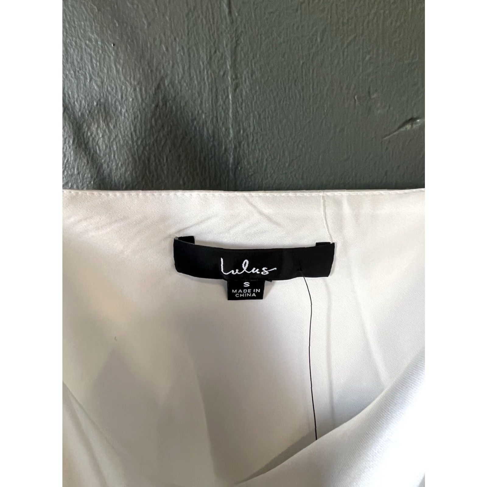 Lulus Lulus Womens White Sleeveless Satin Slip Dress NWT Size Small Size 28" / US 6 / IT 42 - 3 Thumbnail