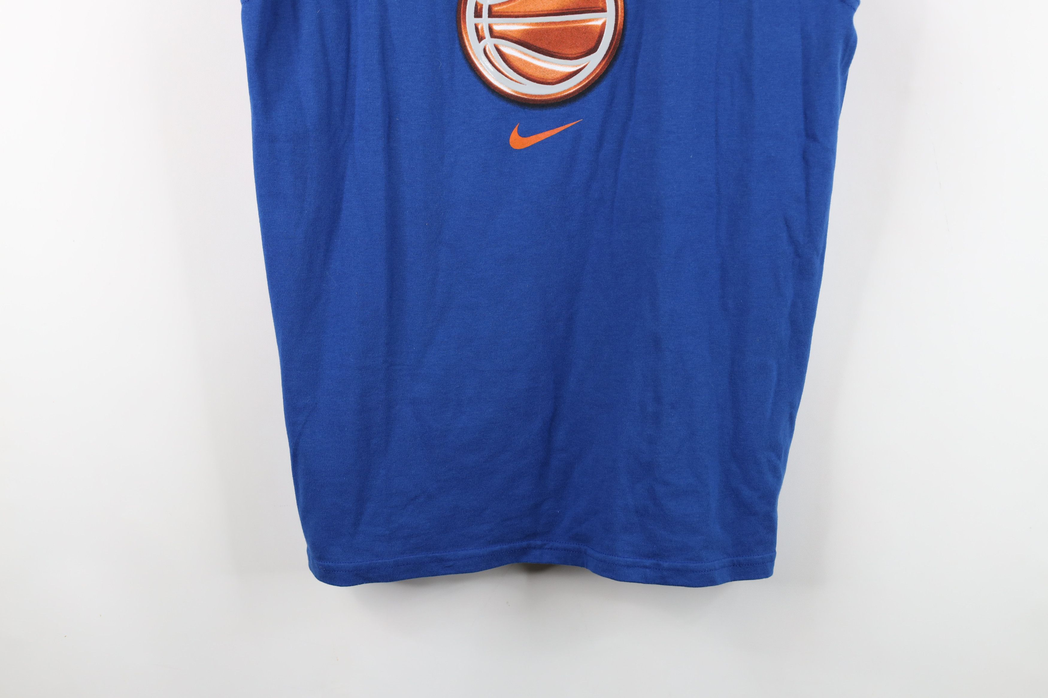 Nike × Vintage Deadstock Vintage 90s Nike Center Swoosh Basketball T-Shirt Size US S / EU 44-46 / 1 - 3 Thumbnail