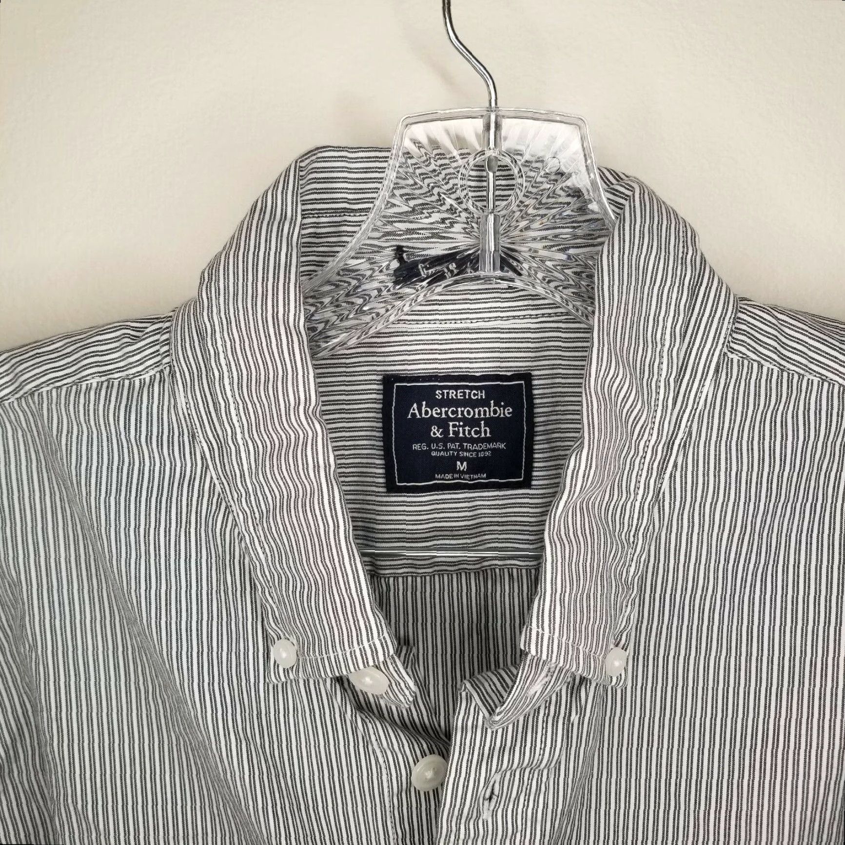 Abercrombie & Fitch ABERCROMBIE & FITCH Slim Fit Long Sleeve Button-Up Shirt Gray Striped Adult Medium Mens Size US M / EU 48-50 / 2 - 3 Thumbnail