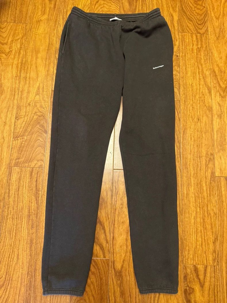 Balenciaga Balenciaga Sports Casual Pants Size US 26 / EU 42 - 1 Thumbnail