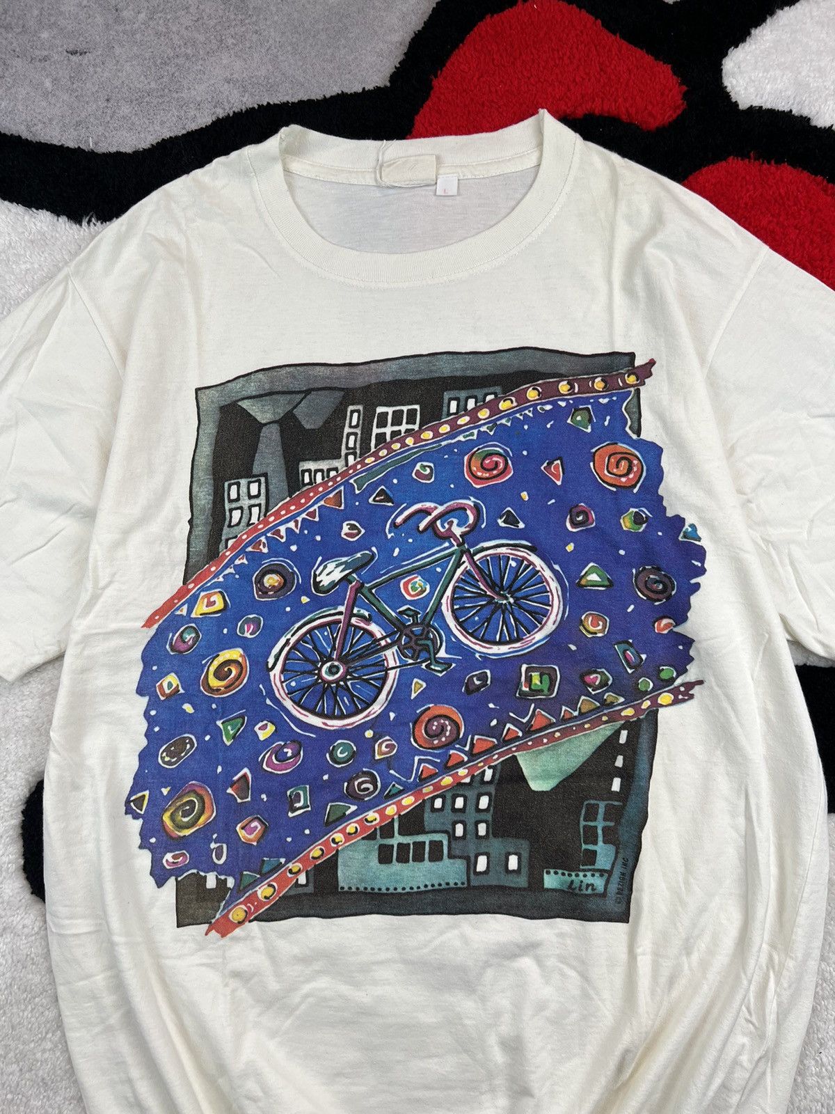 Vintage Vintage 90s Single Stitch Artist Art Cycle Designer Y2K Tee Size US L / EU 52-54 / 3 - 4 Thumbnail
