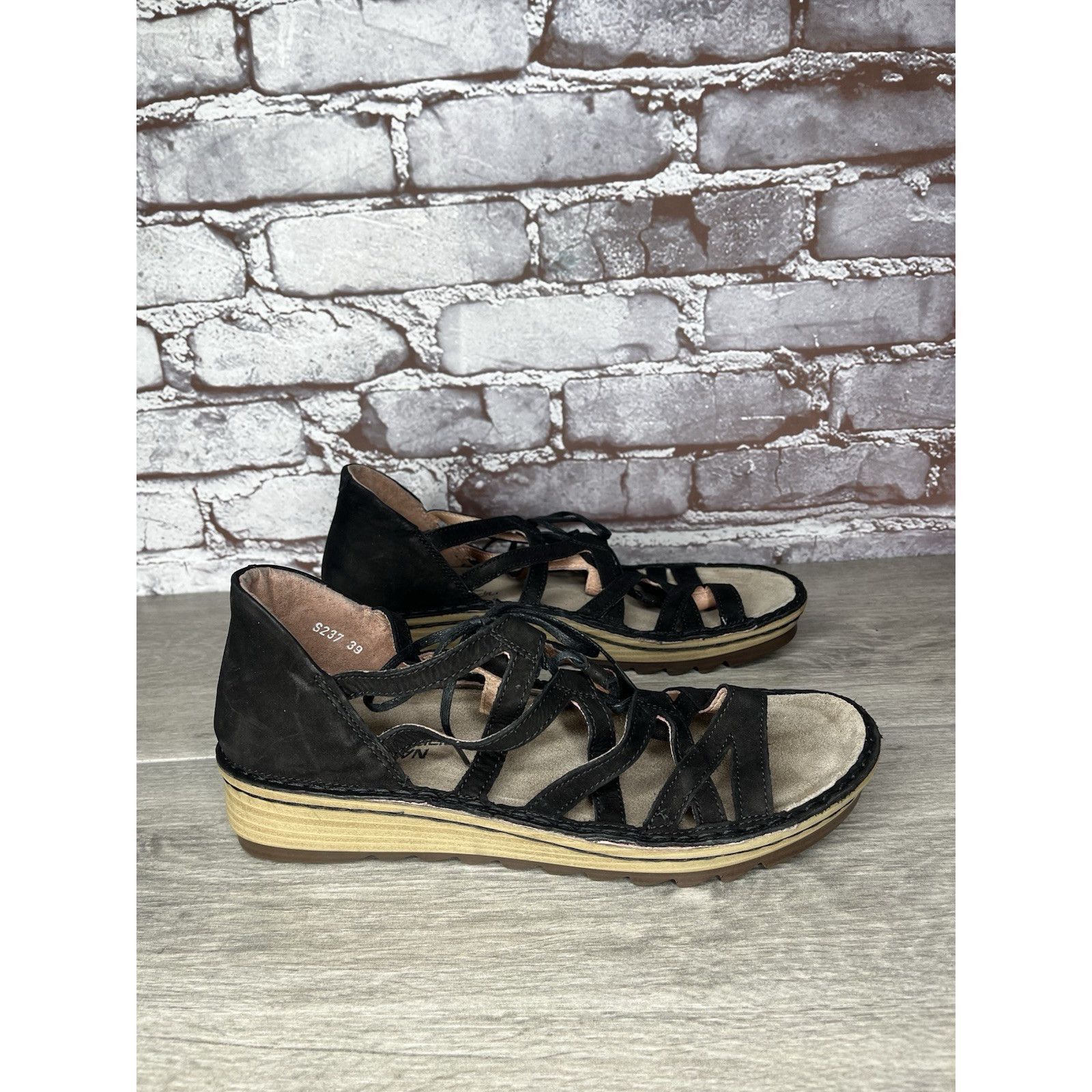 Nat Nast Naot Black Suede Leather Lace Up Open Toe Wedge Sandals Wome Size US 8.5 / IT 38.5 - 8 Thumbnail