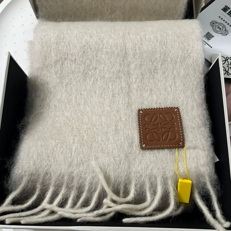 Loewe LOEWE Cotton scarf with fringed trim for warmth. Wool and Size ONE SIZE - 3 Thumbnail