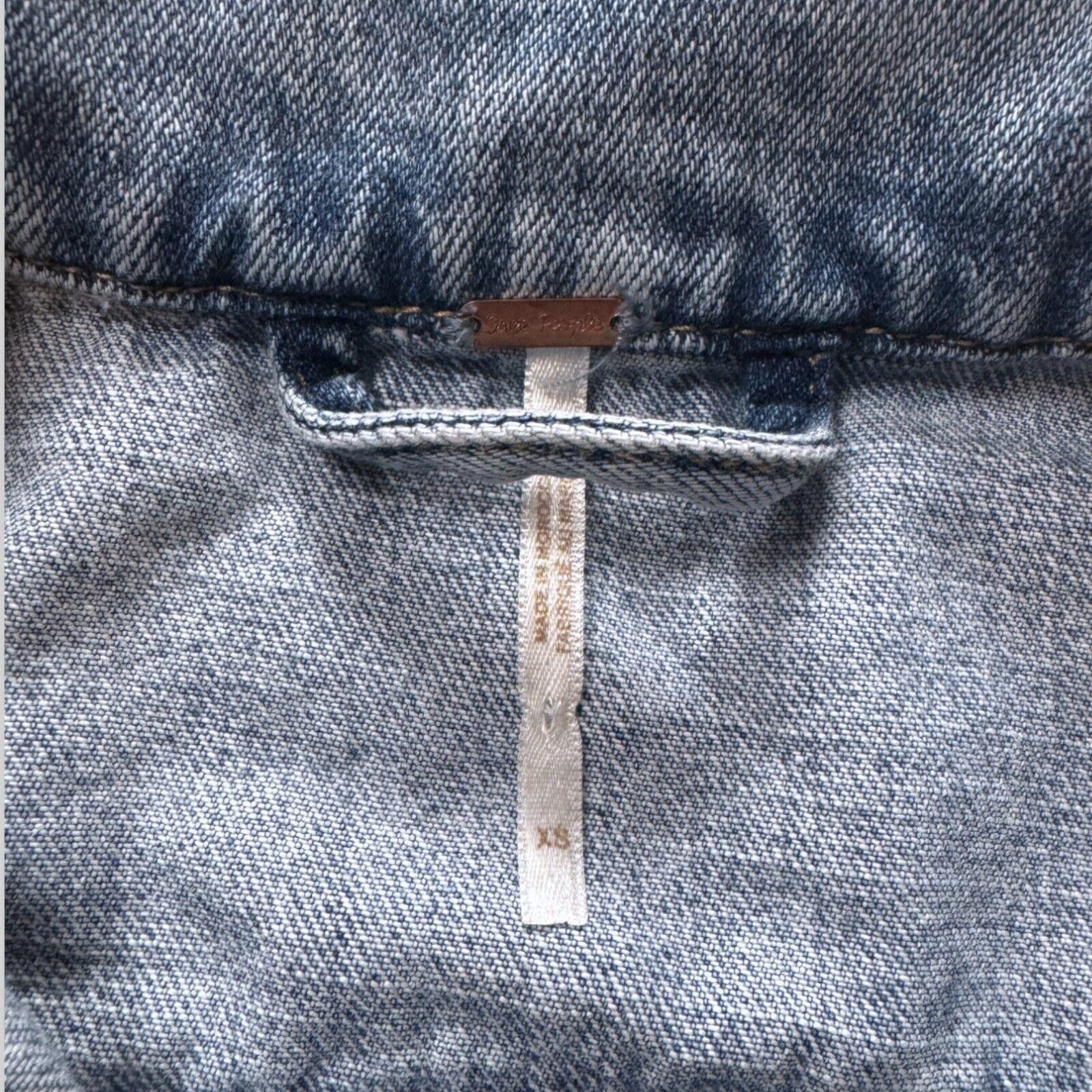 Free People Free People Jean Denim Jacket Cropped Style Size XS / US 0-2 / IT 36-38 - 8 Thumbnail