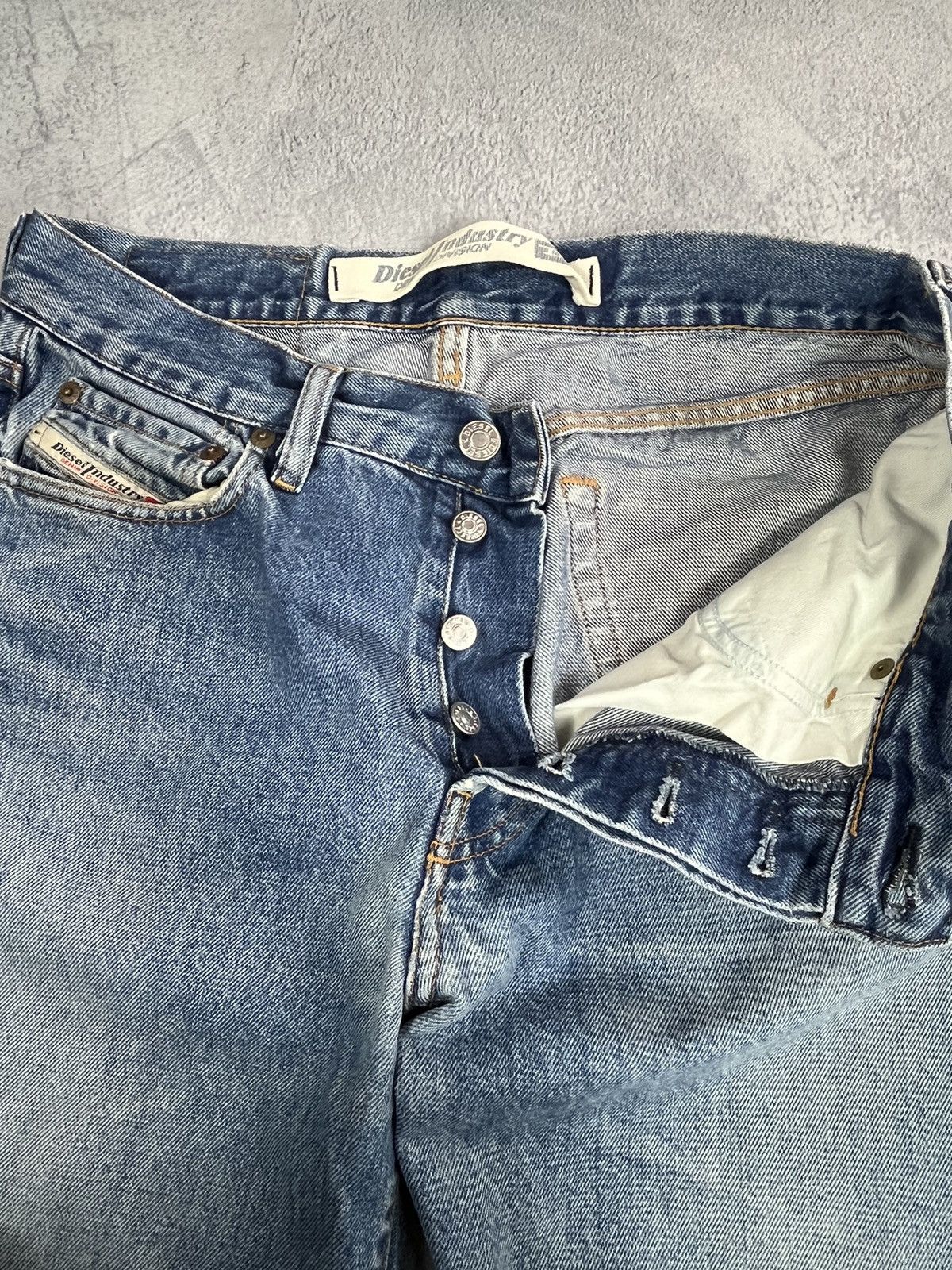 Diesel × Vintage Vintage Diesel regular jeans denim faded style size 31 Size US 31 - 8 Thumbnail