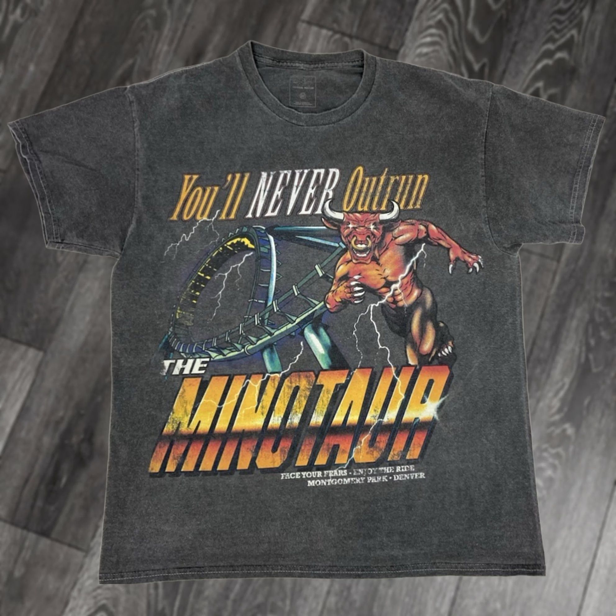 Vintage VINTAGE Global Hiatus Minotaur Enjoy Ride Denver Graphic T-shirt Men Medium Gray Size US M / EU 48-50 / 2 - 1 Thumbnail