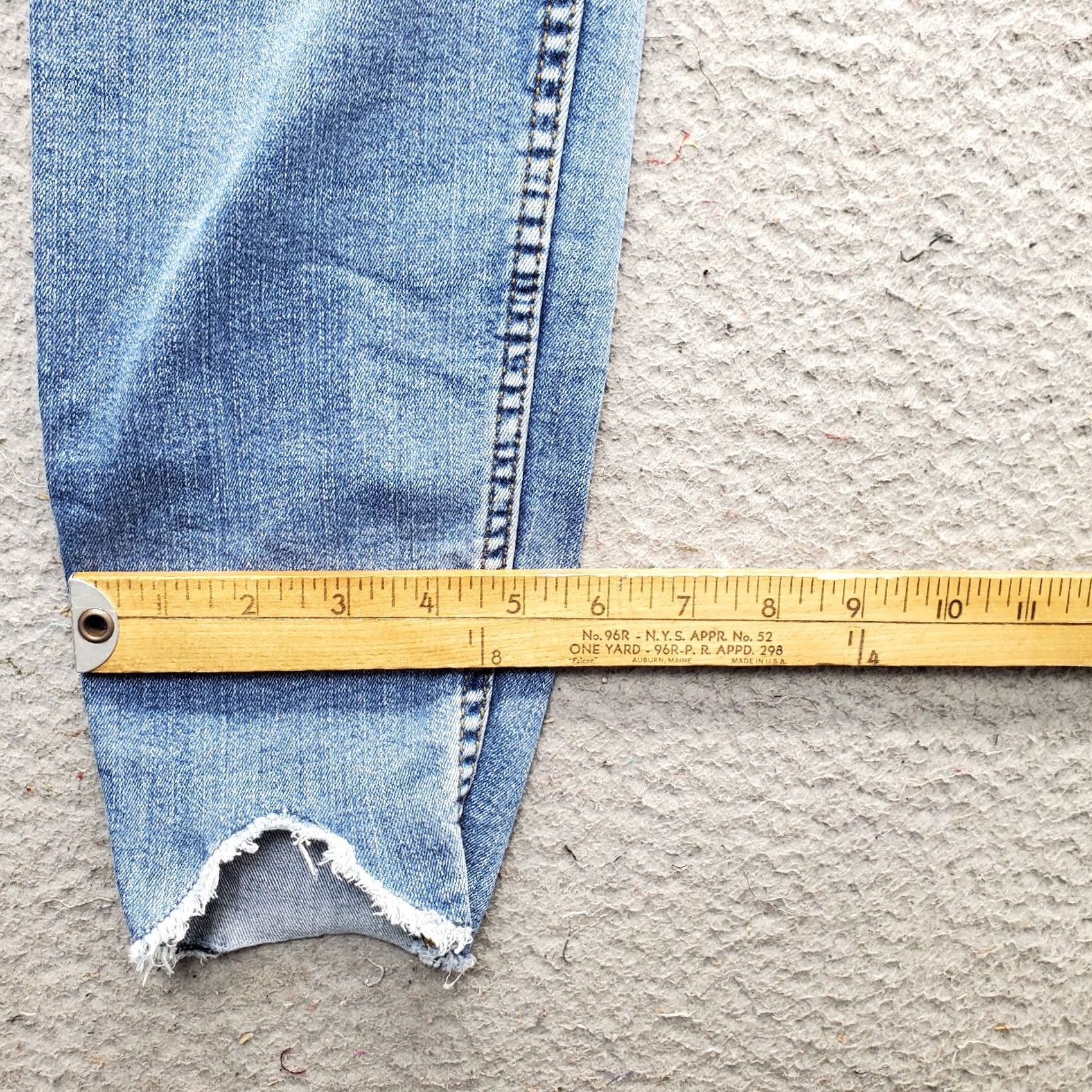 Vintage KUT from the Kloth Jeans Womens 12 Blue FAB Ankle Skinny High Rise Frayed Hem Size 34" / US 12 / IT 48 - 5 Thumbnail