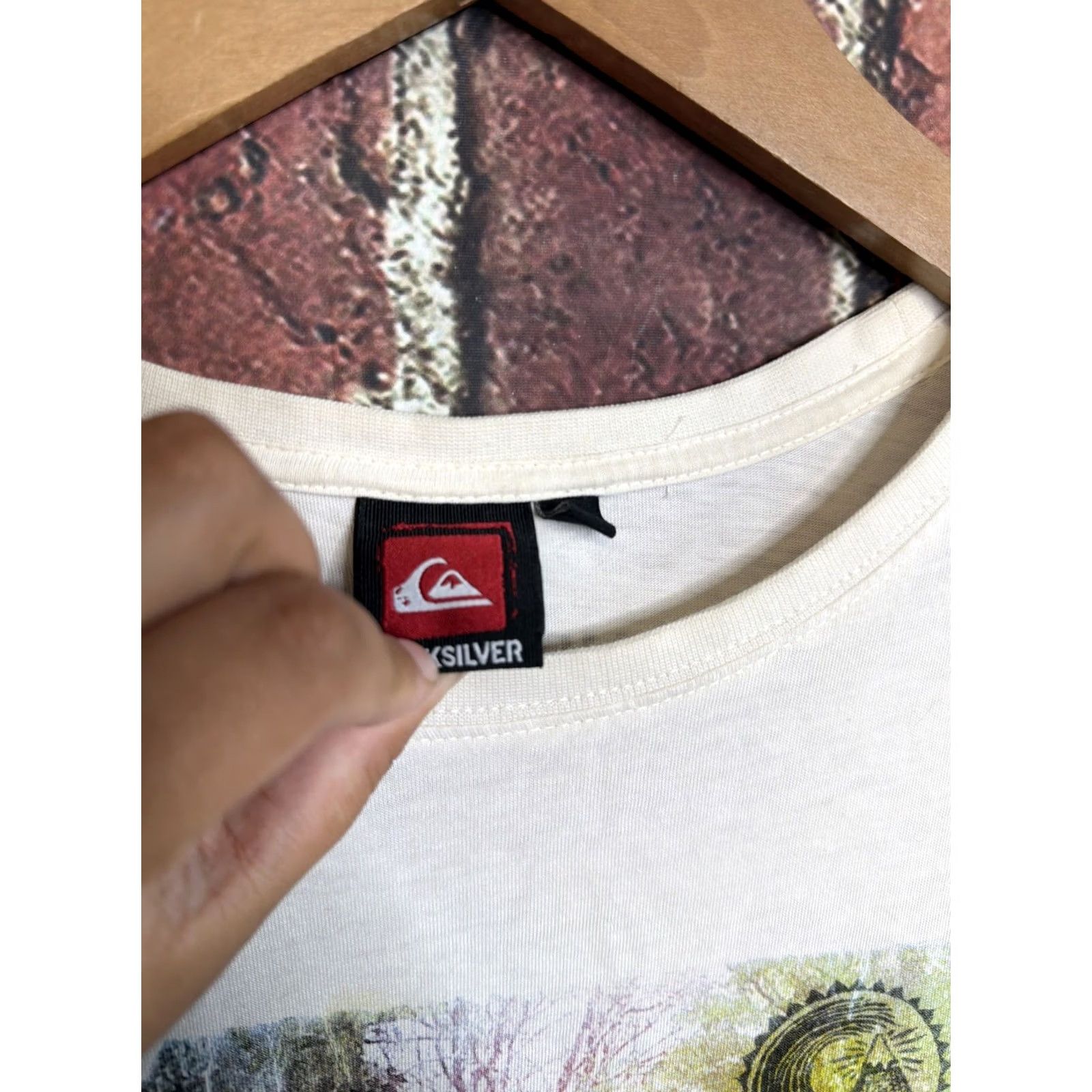 Quiksilver Quicksilver Shirt Mens SZ Large Bali Uluwatu White Short Sleeve Crew Neck Cotton T-Shirt Vintage: No? Size US L / EU 52-54 / 3 - 2 Thumbnail