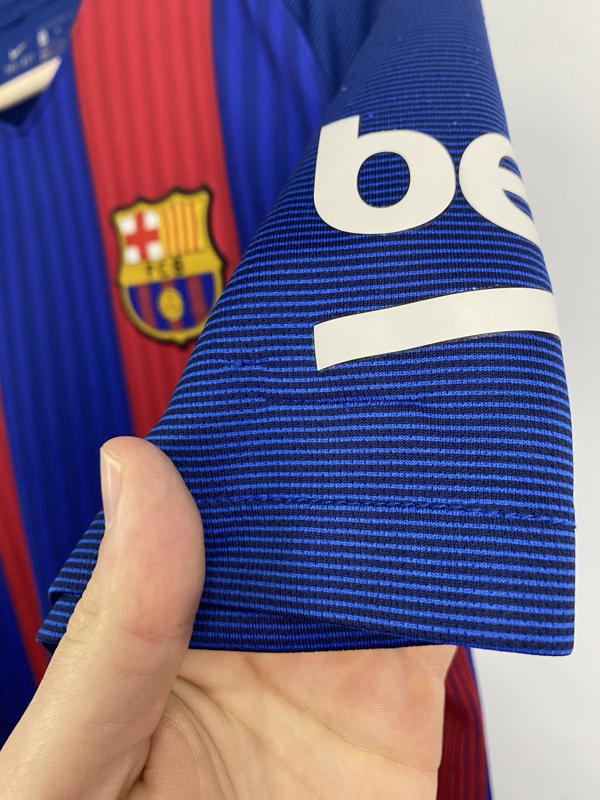 Nike F. C. Barcelona 2016 Nike Soccer Jersey t-shirt Size US M / EU 48-50 / 2 - 18 Thumbnail