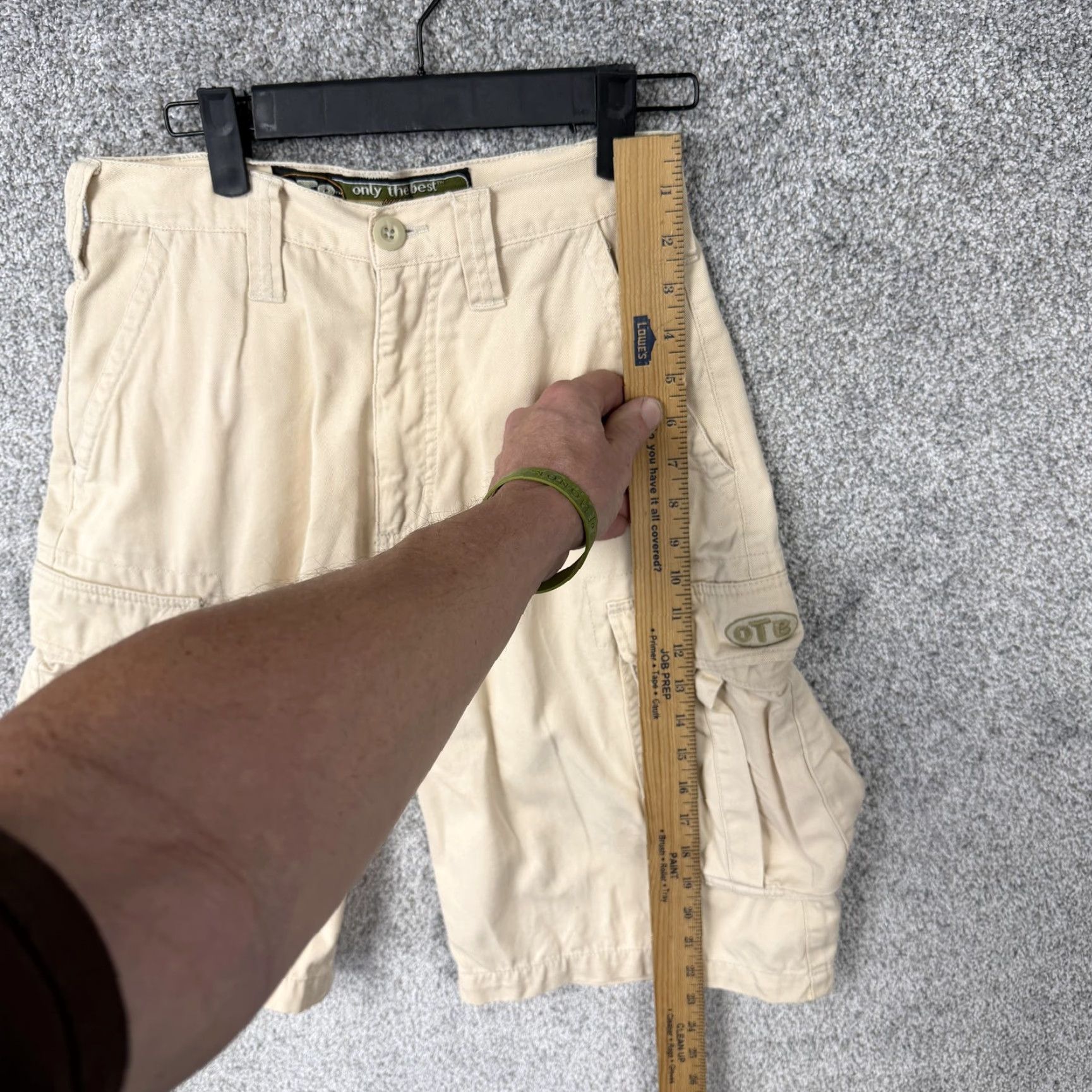 Vintage Vtg OTB Cargo Shorts Mens 28x9 Beige Canvas Cargo Pocket Pockets Flat Front Zip Fly Modern Grunge Outdoor Retro 90s Mens Size US 28 / EU 44 - 2 Thumbnail