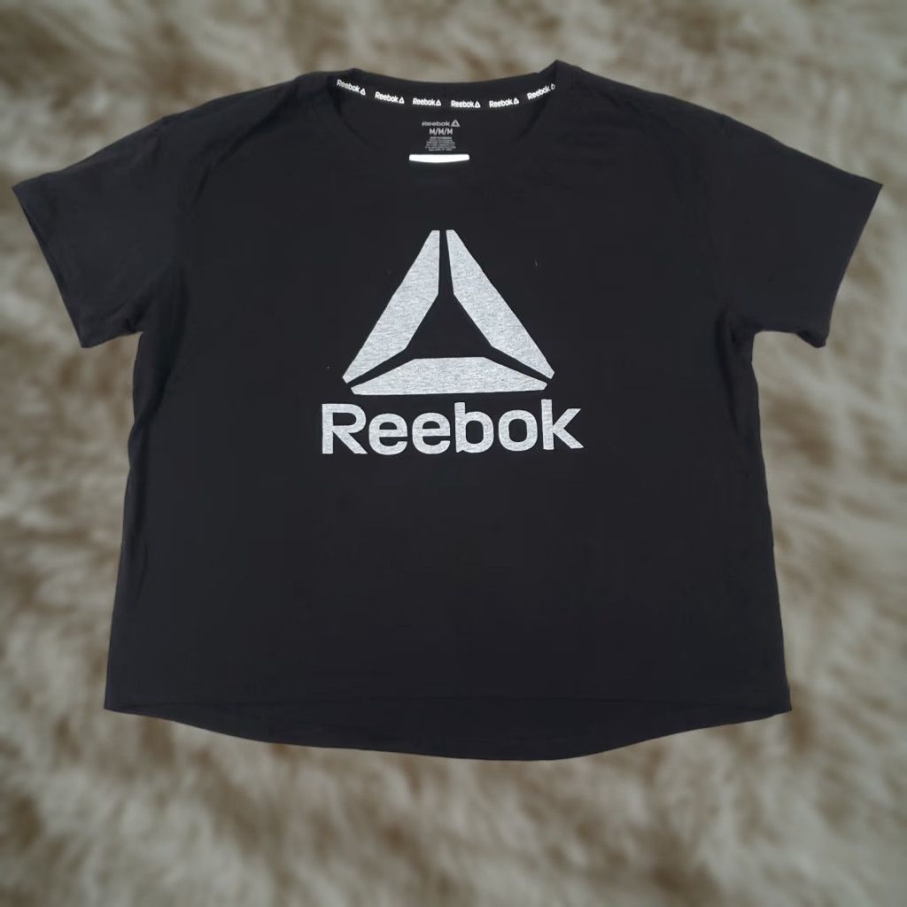 Reebok VINTAGE Reebok T-Shirt Womens Size Medium Blue Casual Short Sleeve Activewear Ladies Size M / US 6-8 / IT 42-44 - 1 Thumbnail
