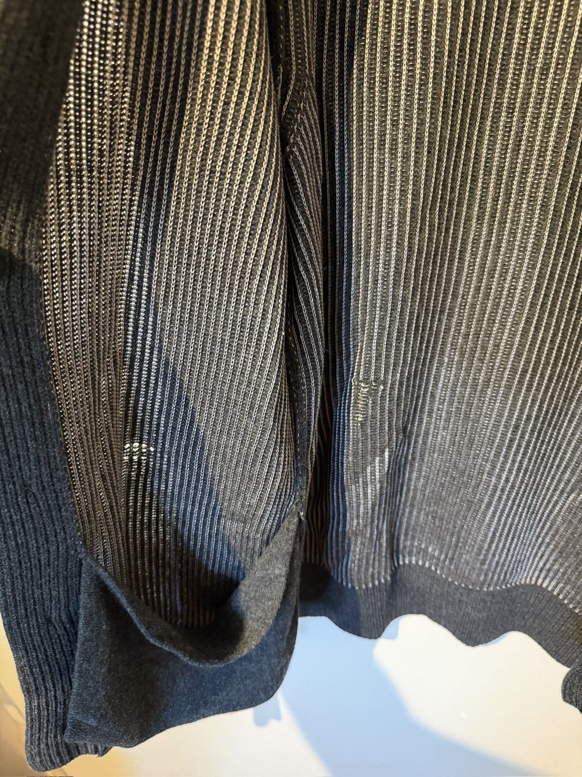 Maison Margiela Maison Margiela Knit Cardigan Size US L / EU 52-54 / 3 - 8 Thumbnail
