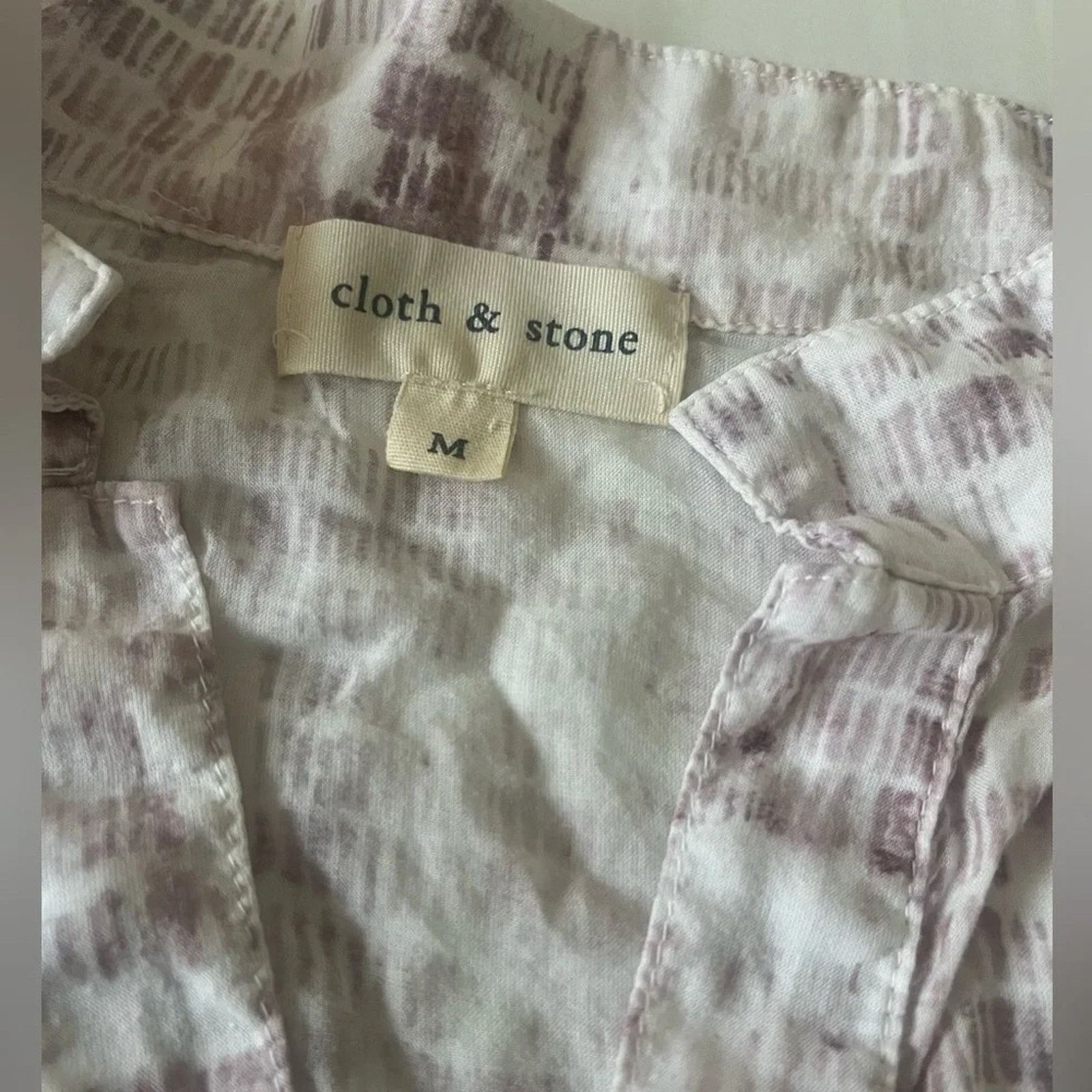 The Unbranded Brand Cloth& Stone button front long sleeve shirt, size Medium Size M / US 6-8 / IT 42-44 - 3 Thumbnail
