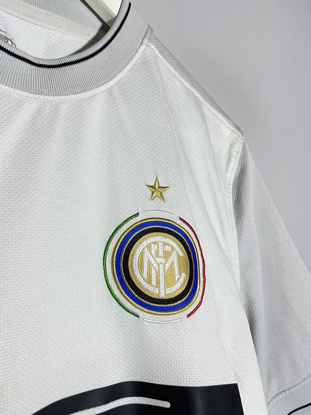 Nike Inter Milan Nike 2009/10 Goalkeeper Y2k Football Shirt Size US M / EU 48-50 / 2 - 4 Thumbnail