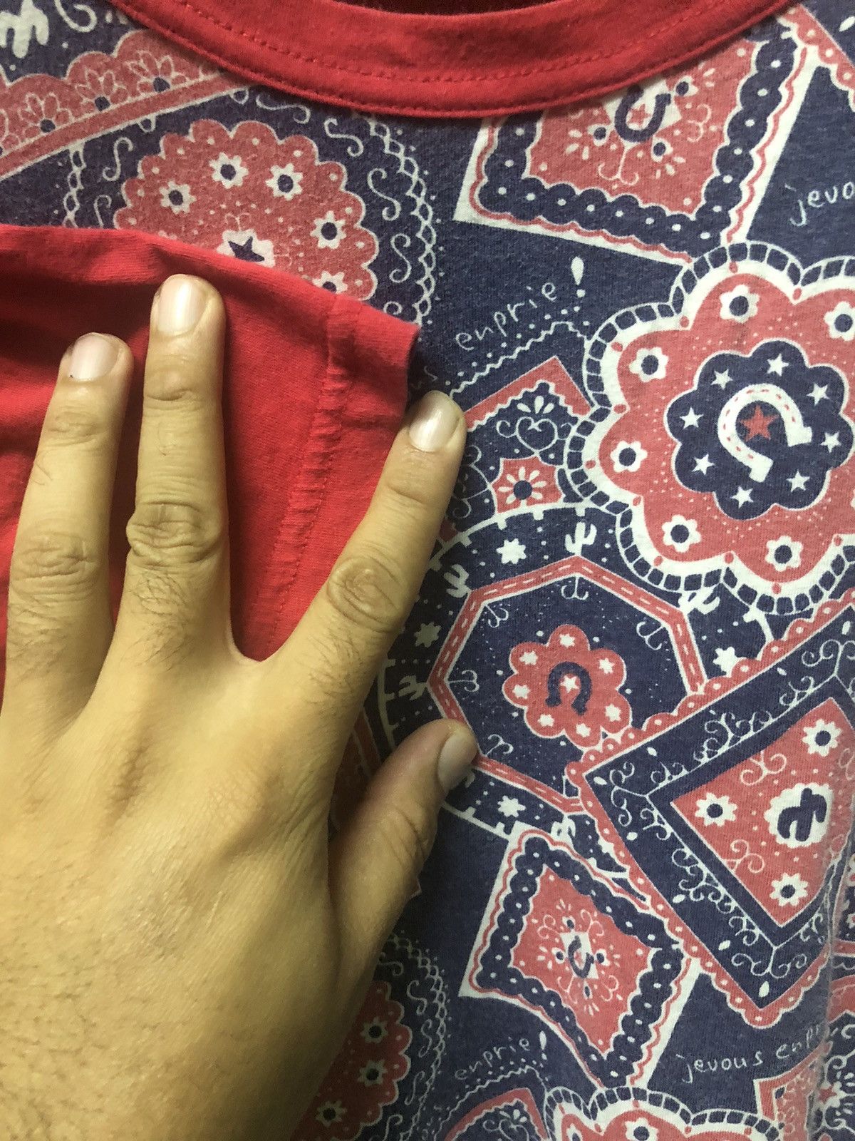 mercibeaucoup Vintage Mercibeaucoup Jevous Enprie Shirt Red Te Size US S / EU 44-46 / 1 - 3 Thumbnail