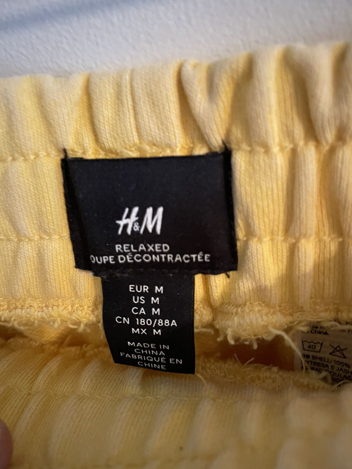 H&M H&M Baggy Sweats Size US 34 / EU 50 - 3 Thumbnail