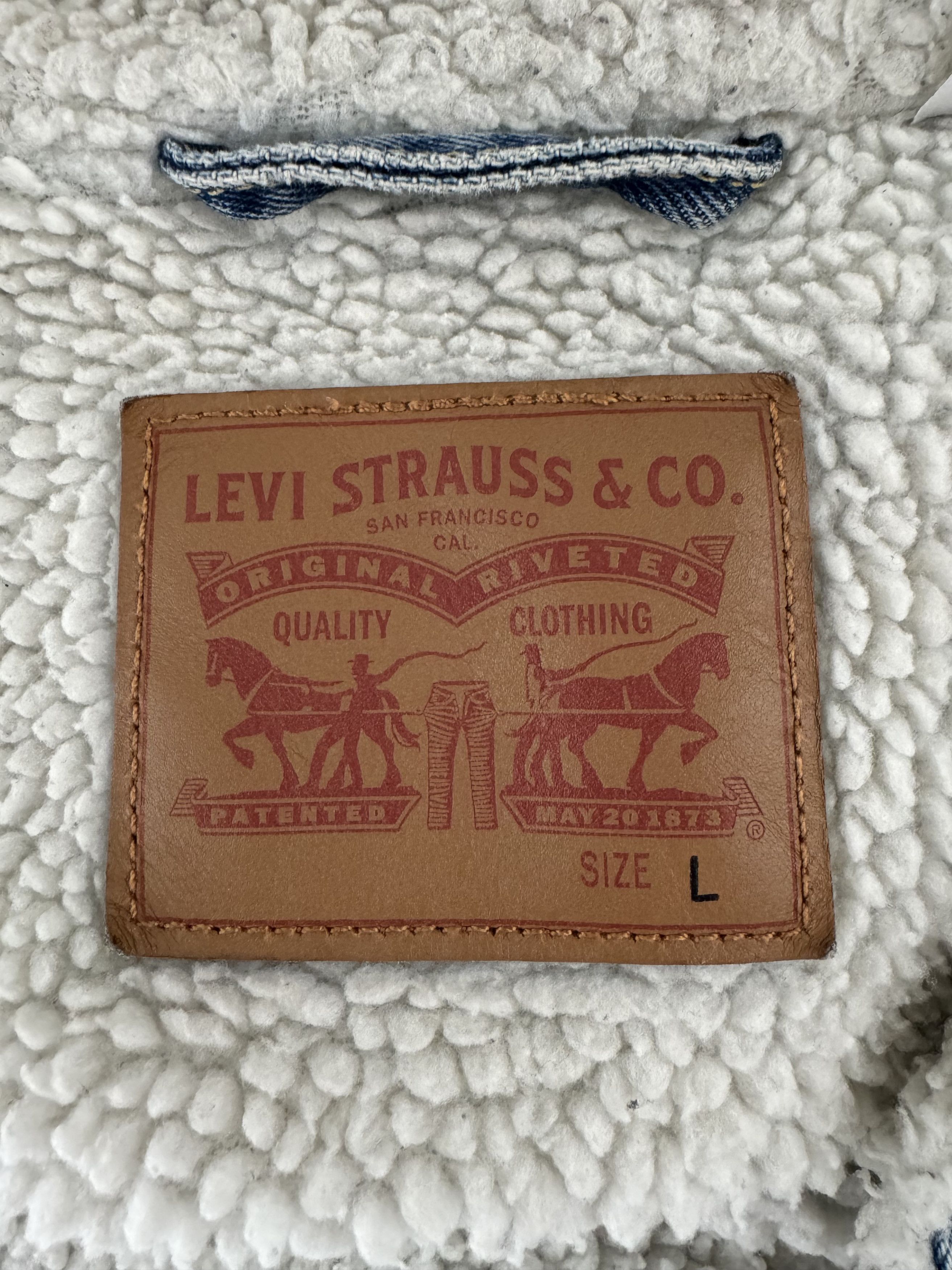 Levi's Vintage Clothing Vintage Levi's Denim Jacket with Sherpa Lining Size US L / EU 52-54 / 3 - 7 Thumbnail