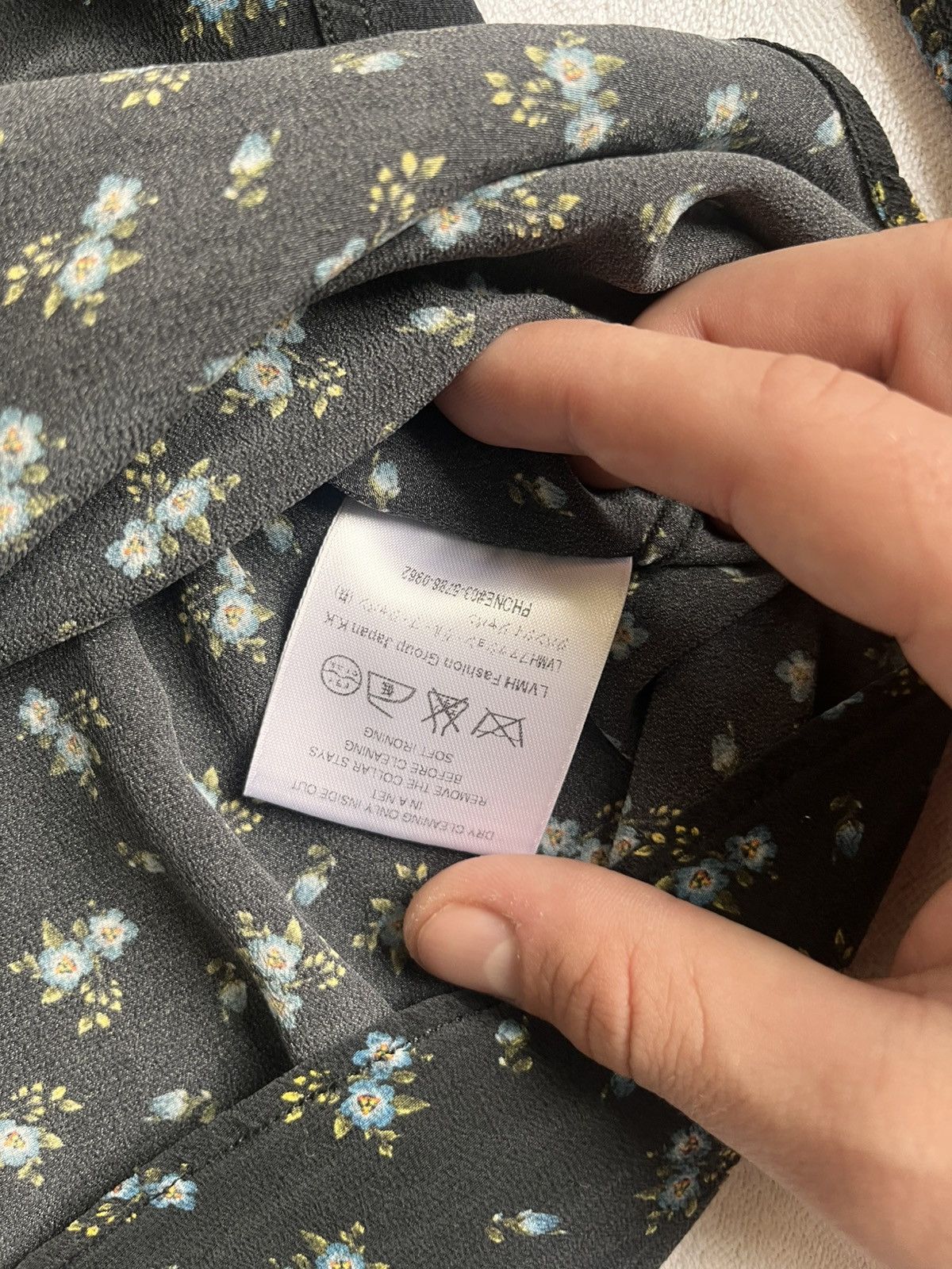 Givenchy Women's Givenchy Button-Up Shirt Size L / US 10 / IT 46 - 3 Thumbnail