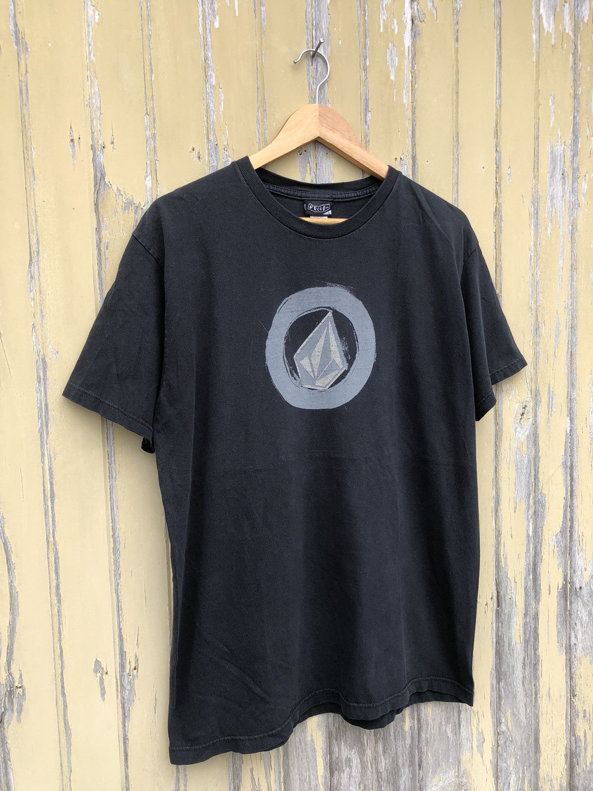 Vintage × Volcom Vintage Y2K Volcom Big Logo Tshirts Size US L / EU 52-54 / 3 - 4 Thumbnail