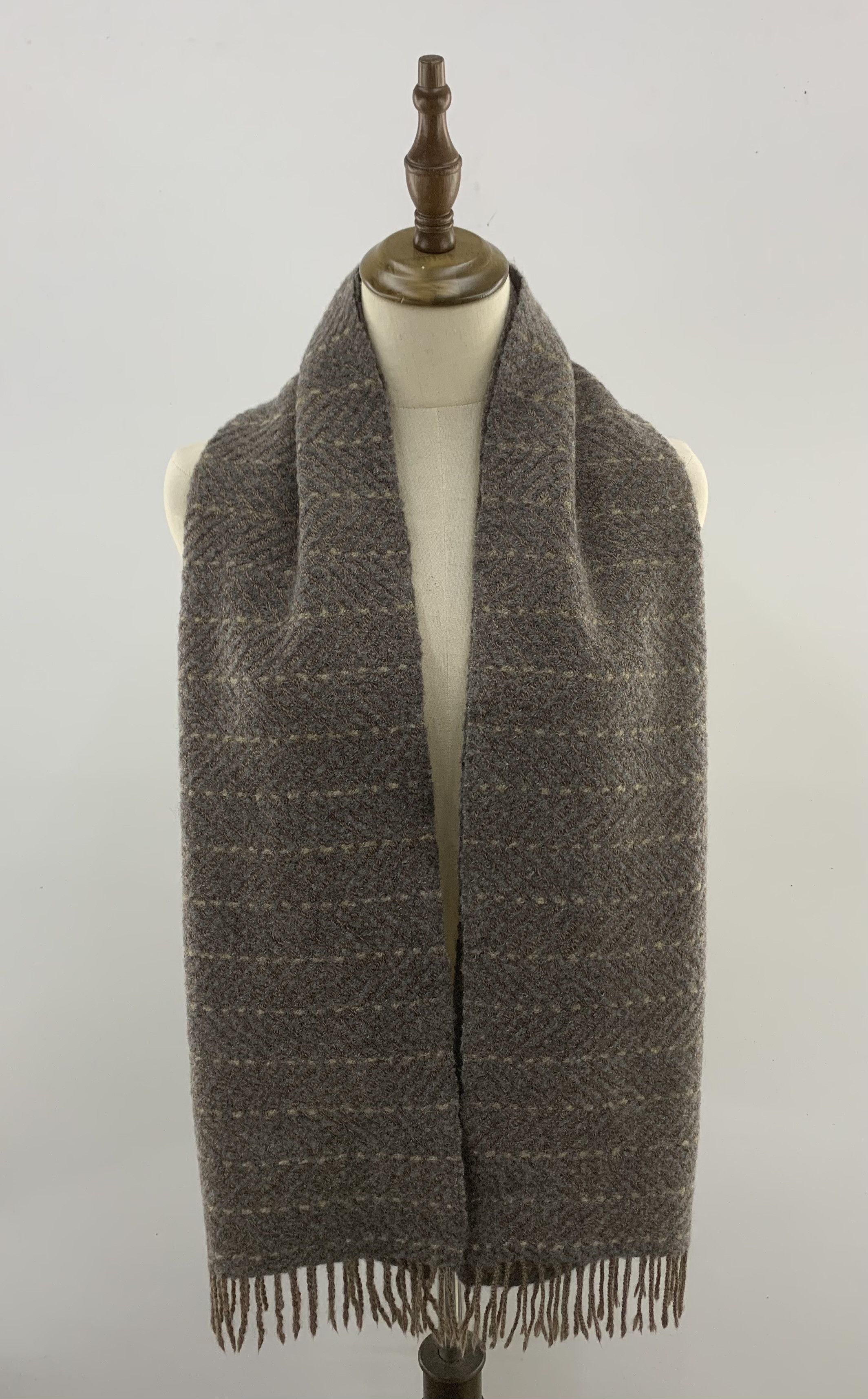 Guess Guess Scarf Wool Muffler Neck Wrap BL3067 Size ONE SIZE - 1 Thumbnail