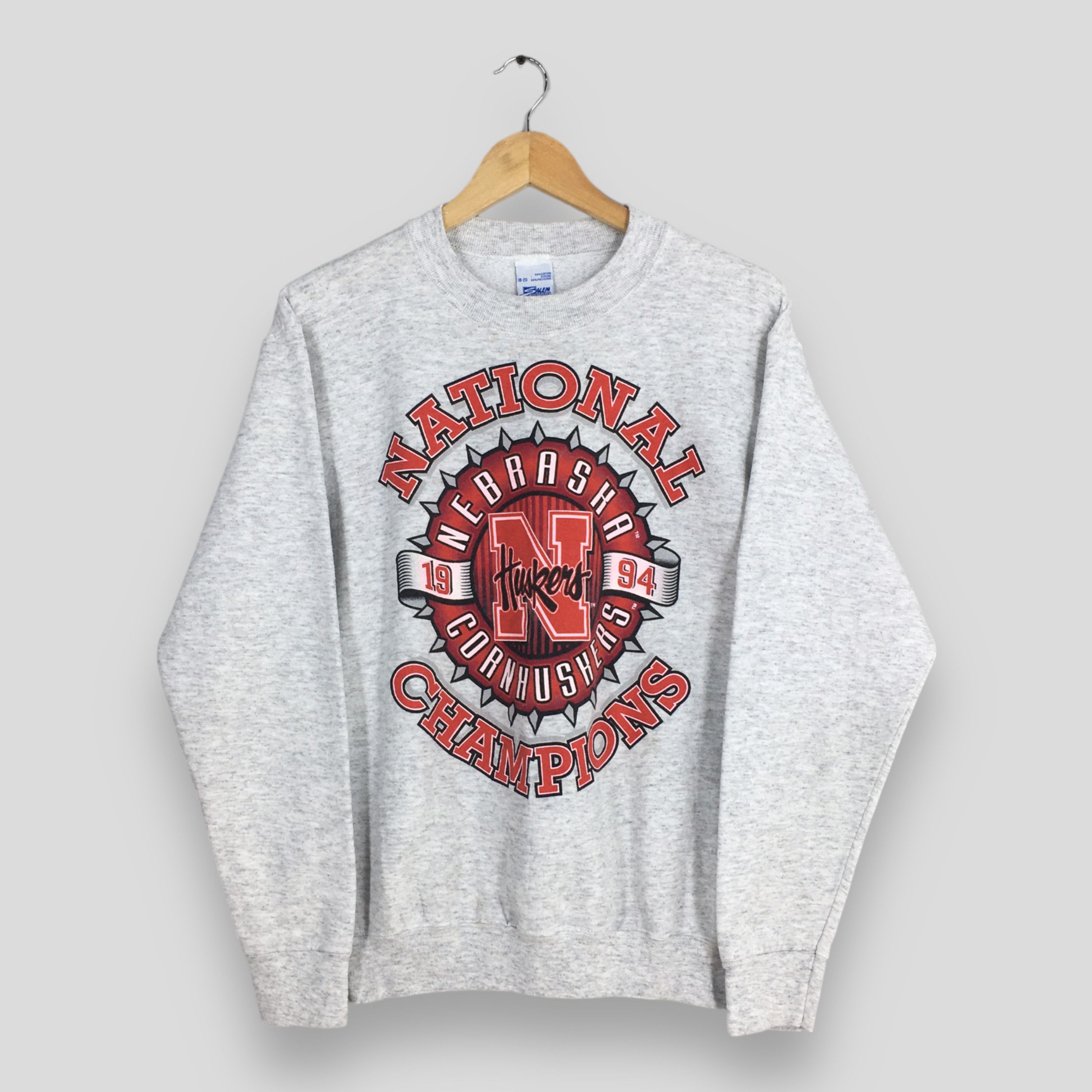 Vintage University of Nebraska Cornhuskers 1994 Red College Sweatshirt Large deals