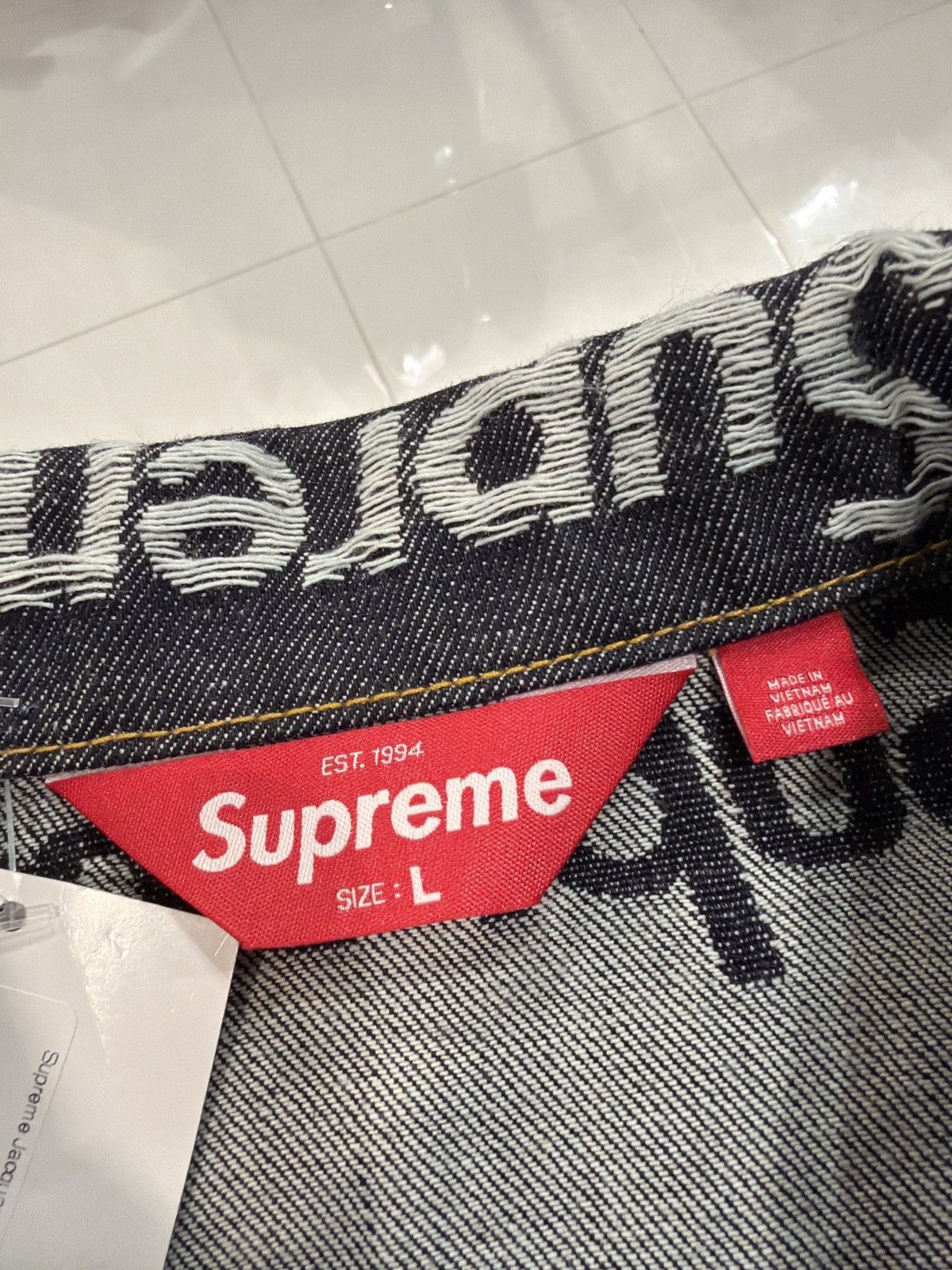 Supreme Supreme Jacquard Logo Denim Trucker Jacket Size US L / EU 52-54 / 3 - 6 Thumbnail