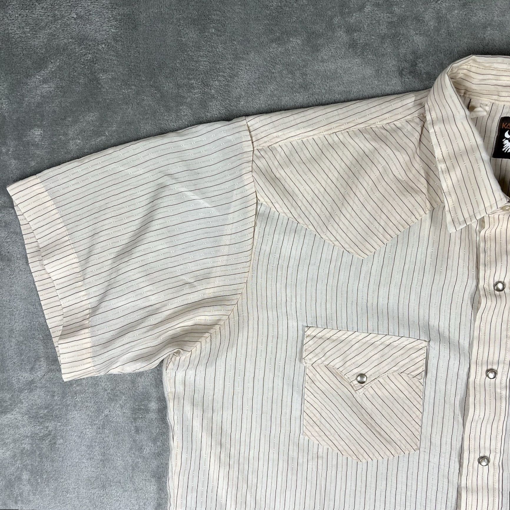 Armani VINTAGE Karman Shirt Button-Up XL Ivory Striped Cowboy Western - Mens, Short Sleeve, Snap Collar, Pockets, 80s 90s, Cotton Size US XL / EU 56 / 4 - 2 Thumbnail