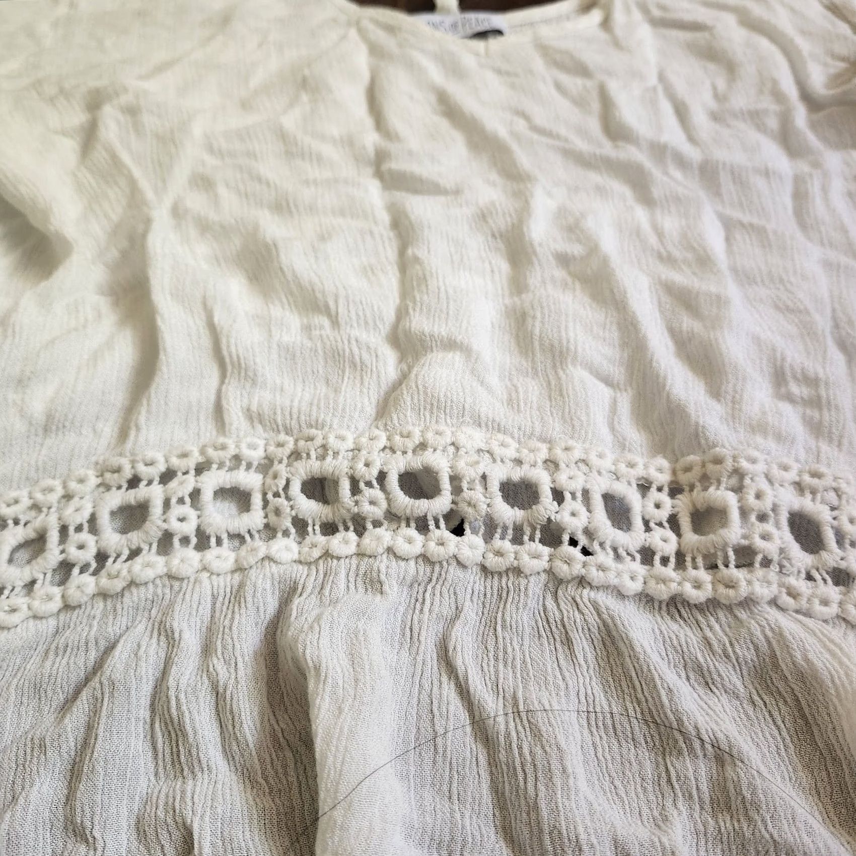 Vintage Patrons Of Peace Blouse Shirt Juniors M White Rayon Pullover Casual Travel Party/Cocktail Spring Summer Fall Womens Girls? Size M / US 6-8 / IT 42-44 - 7 Thumbnail