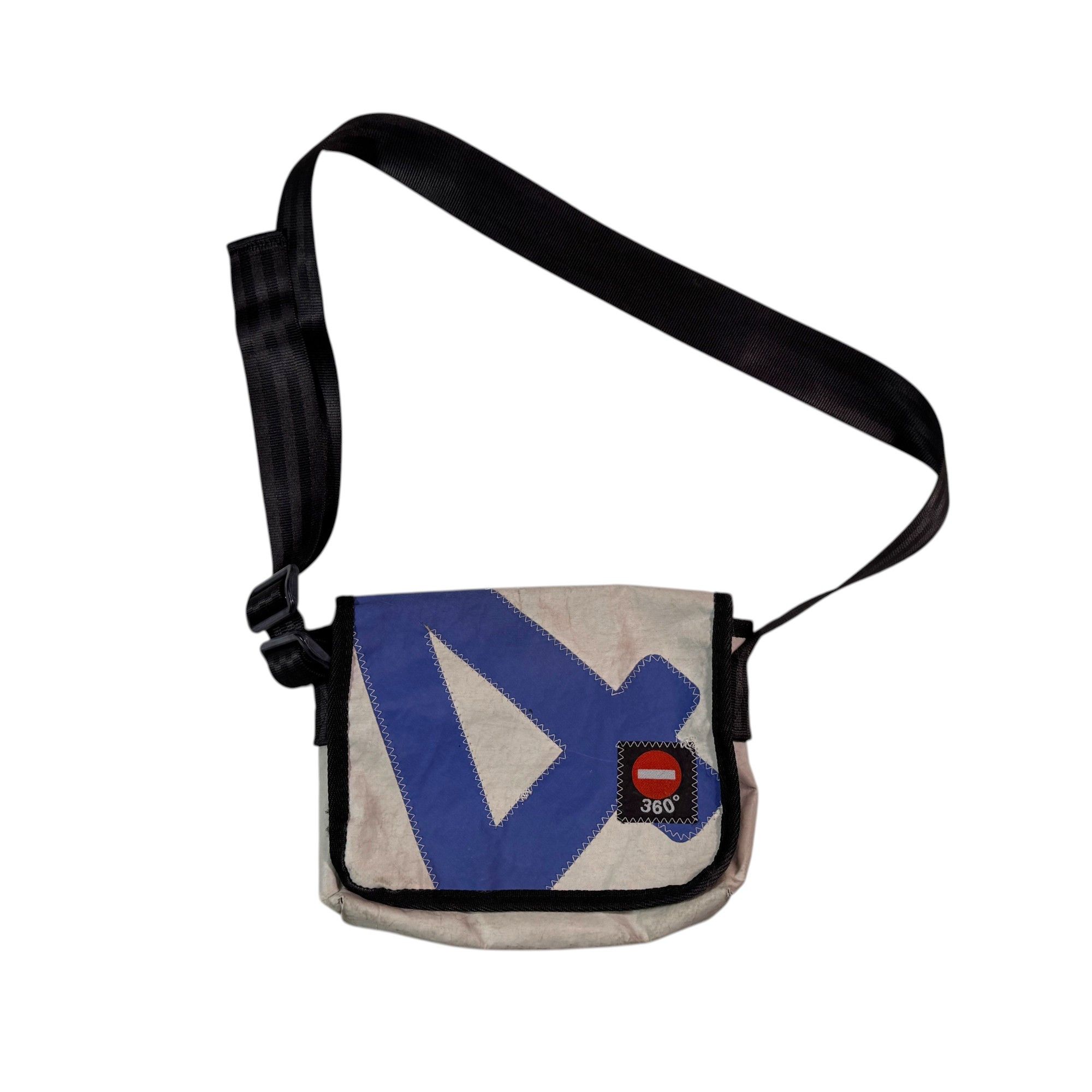Handmade Upcycled Sail Cloth Segeltuch Crossbody White Messenger Size ONE SIZE - 1 Thumbnail