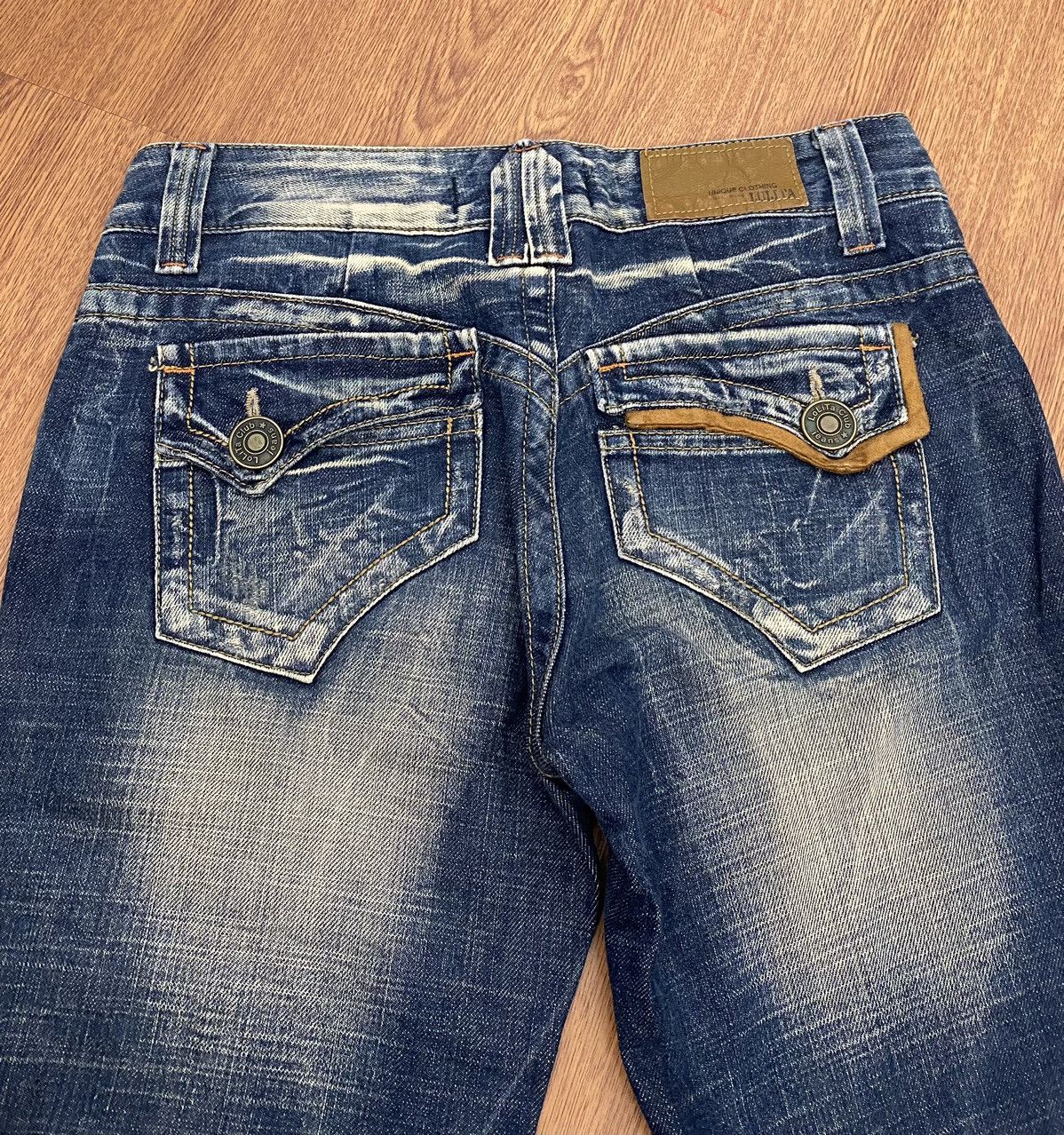 Lolita flare jeans