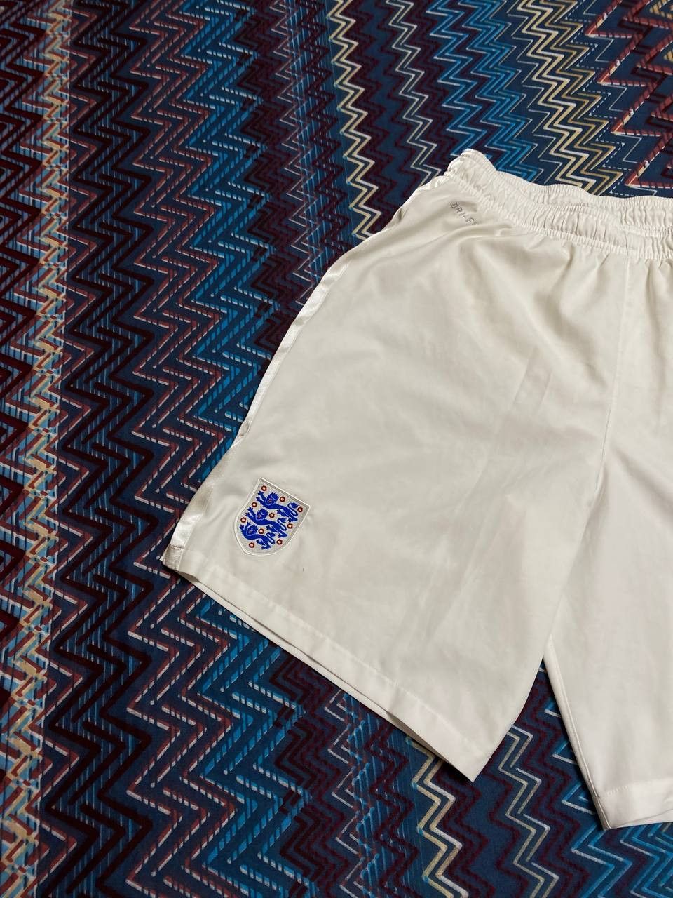 Nike NIKE shorts DRI-FIT logo Vintage Y2K football ENGLAND Size US 36 / EU 52 - 5 Thumbnail