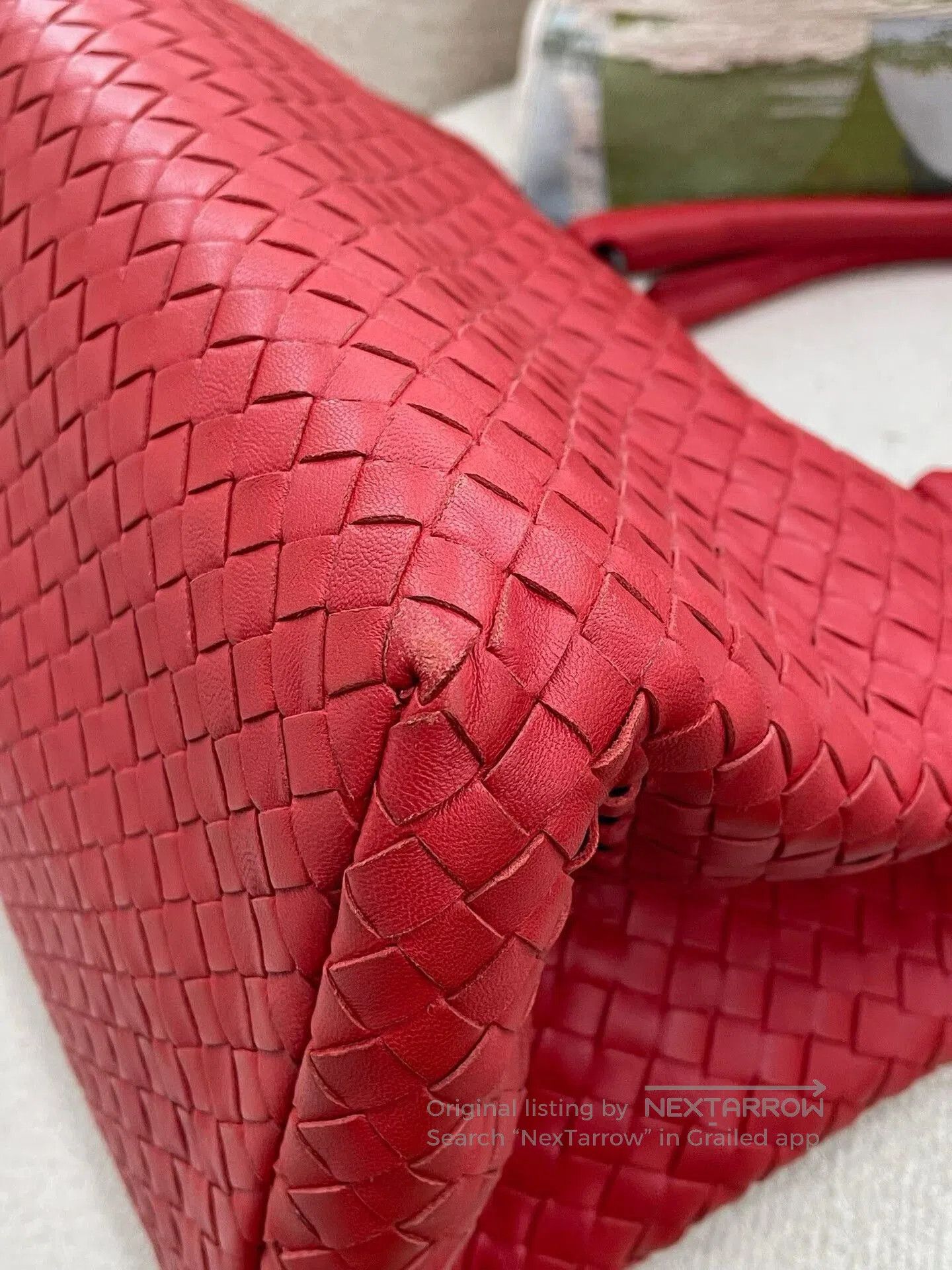 Bottega Veneta BV Red Woven Leather Large Handbag. Size ONE SIZE - 9 Thumbnail
