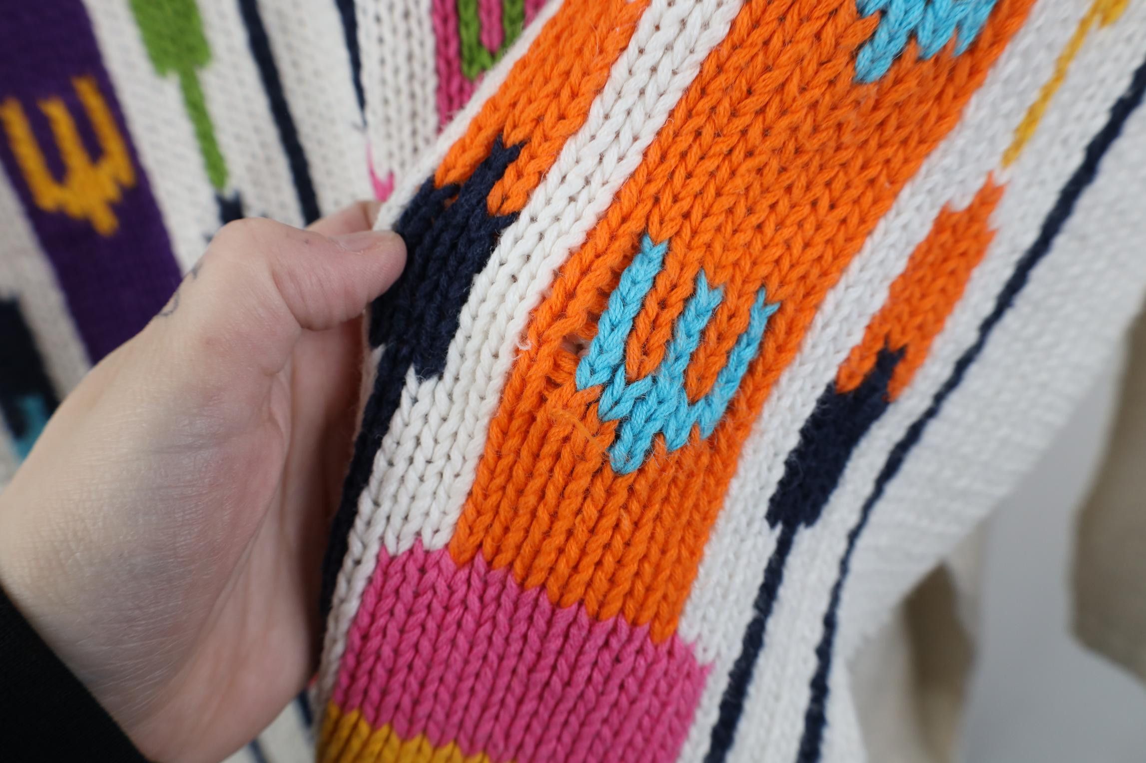 Vintage Vintage 90s Streetwear Intarsia Southwestern Folk Sweater Size ONE SIZE - 5 Thumbnail