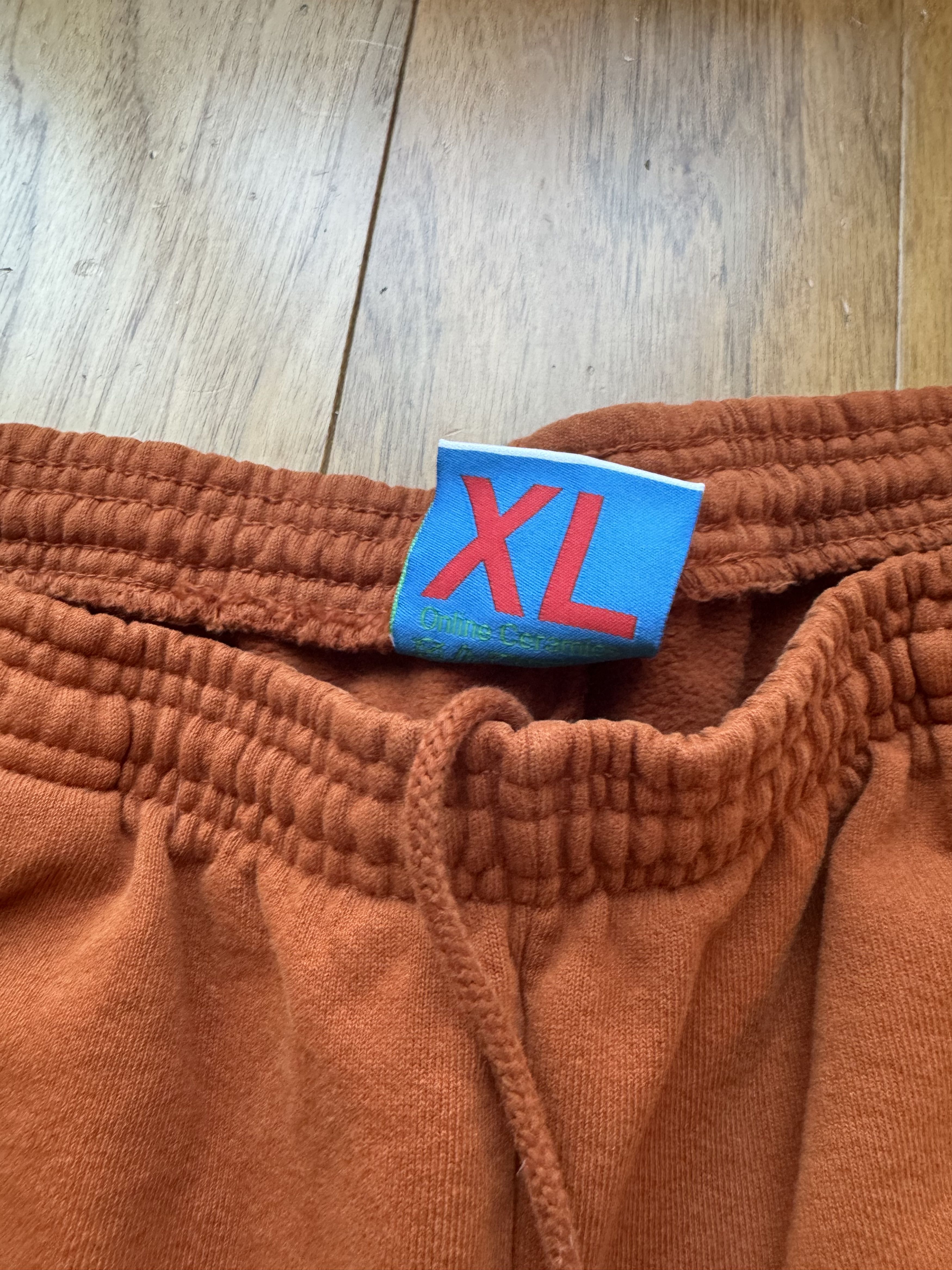 Online Ceramics Online Ceramics All Things Beautiful Sweatpants Size US 37 - 5 Thumbnail