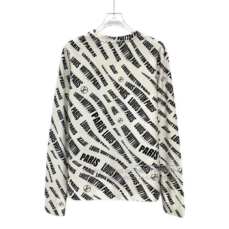 Louis Vuitton Louis Vuitton White logo letter bullet screen full print r Size US M / EU 48-50 / 2 - 2 Thumbnail