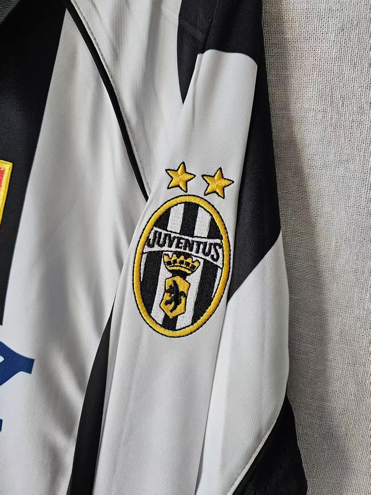 Other 1997 98 Juventus 21 Zidane Jersey Home Size US M / EU 48-50 / 2 - 5 Thumbnail