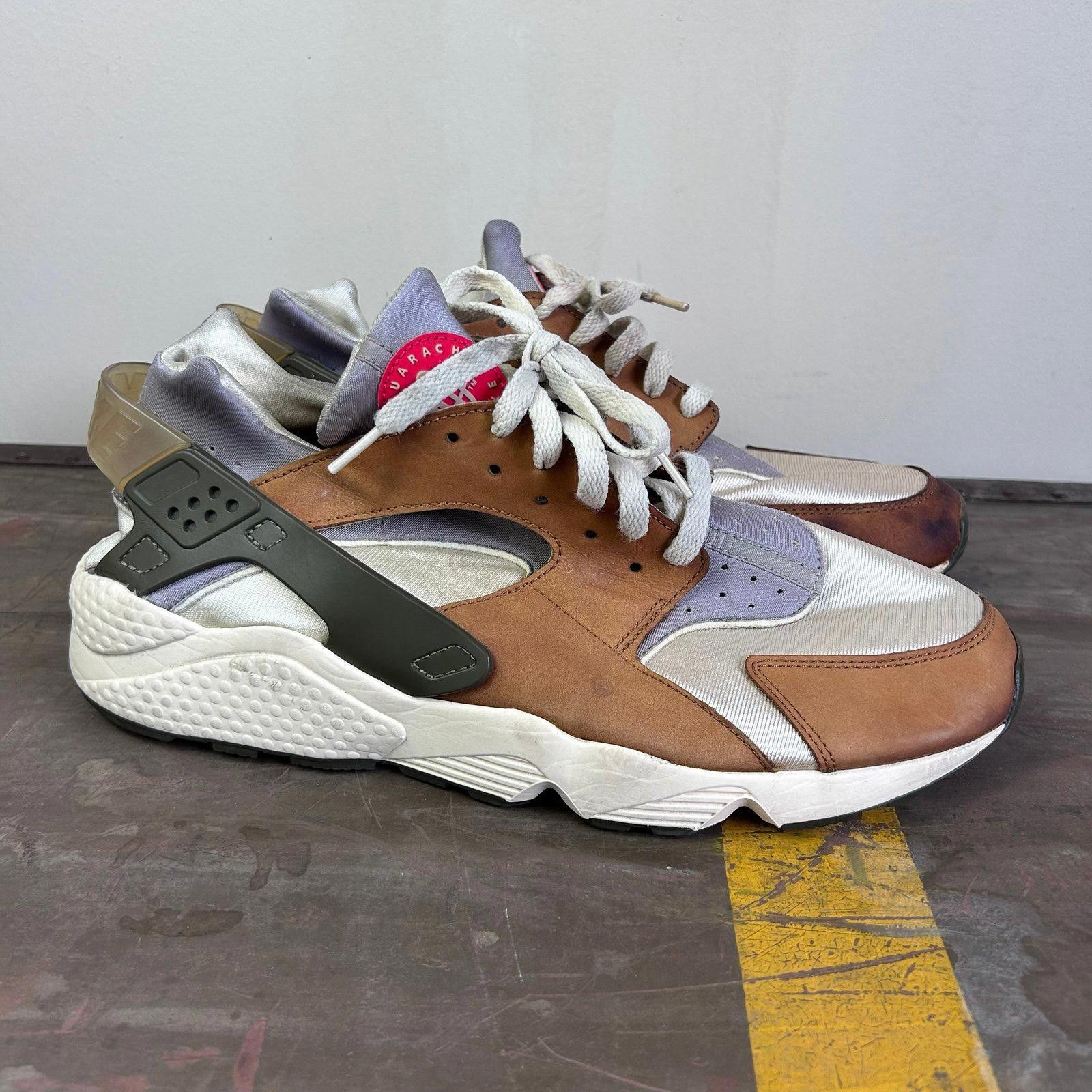Nike Nike x Stüssy Air Huraches Size 13 Size US 10.5 / EU 43-44 - 3 Thumbnail