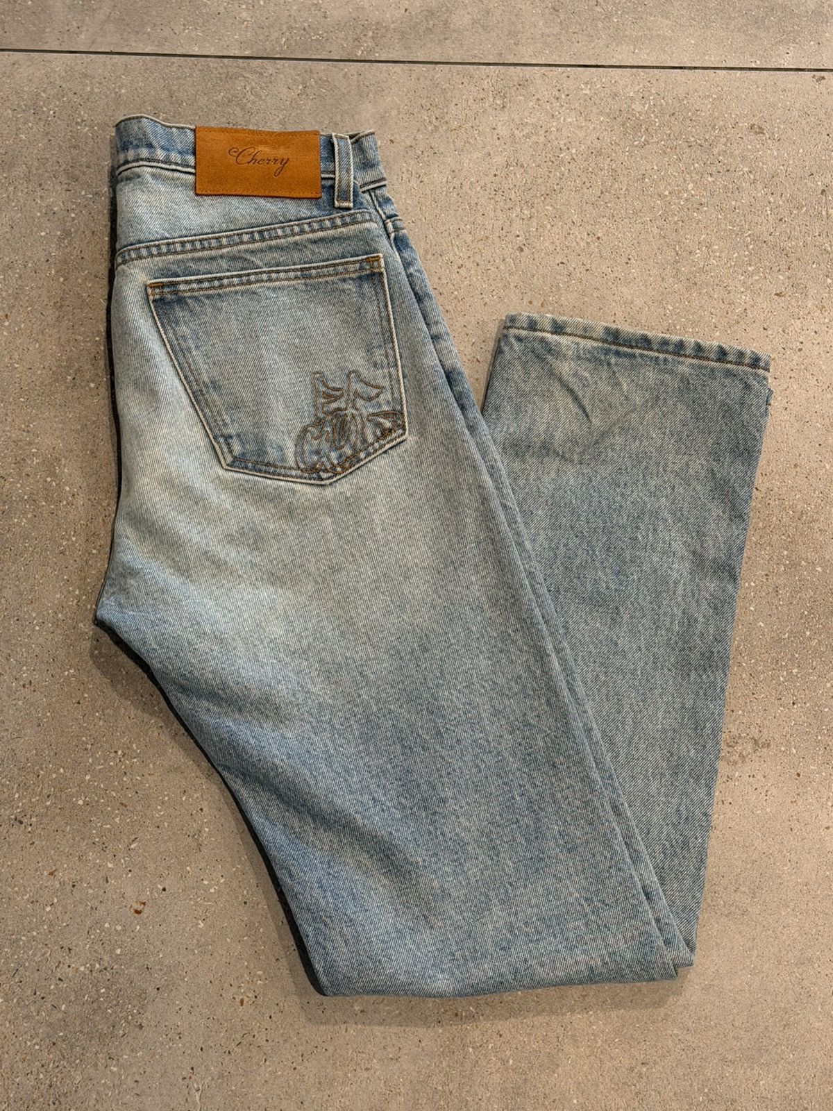 Cherry LA CHERRY LOS ANGELES Straight-Leg Jeans Size US 30 / EU 46 - 1 Thumbnail