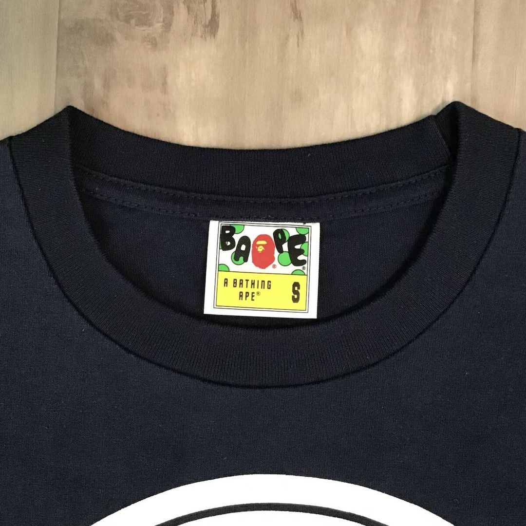 Bape 💫Glow in the dark💫 BAPE city camo circle logo T-shirt NAVY Size US S / EU 44-46 / 1 - 6 Thumbnail