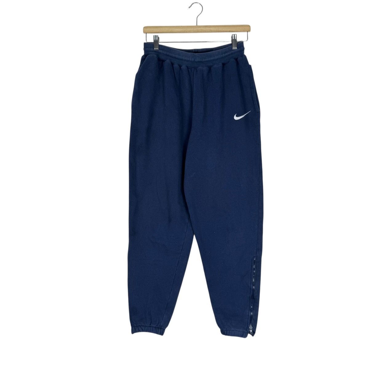 Nike ☀️NIKE SMALL LOGO SWEATSHIRT FREE GIFT (PANTS) Size US M / EU 48-50 / 2 - 6 Thumbnail