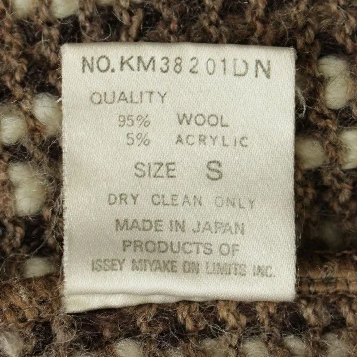 Issey Miyake ISSEY MIYAKE MEN 1980s Wool V-Neck Sweater Size US S / EU 44-46 / 1 - 8 Thumbnail