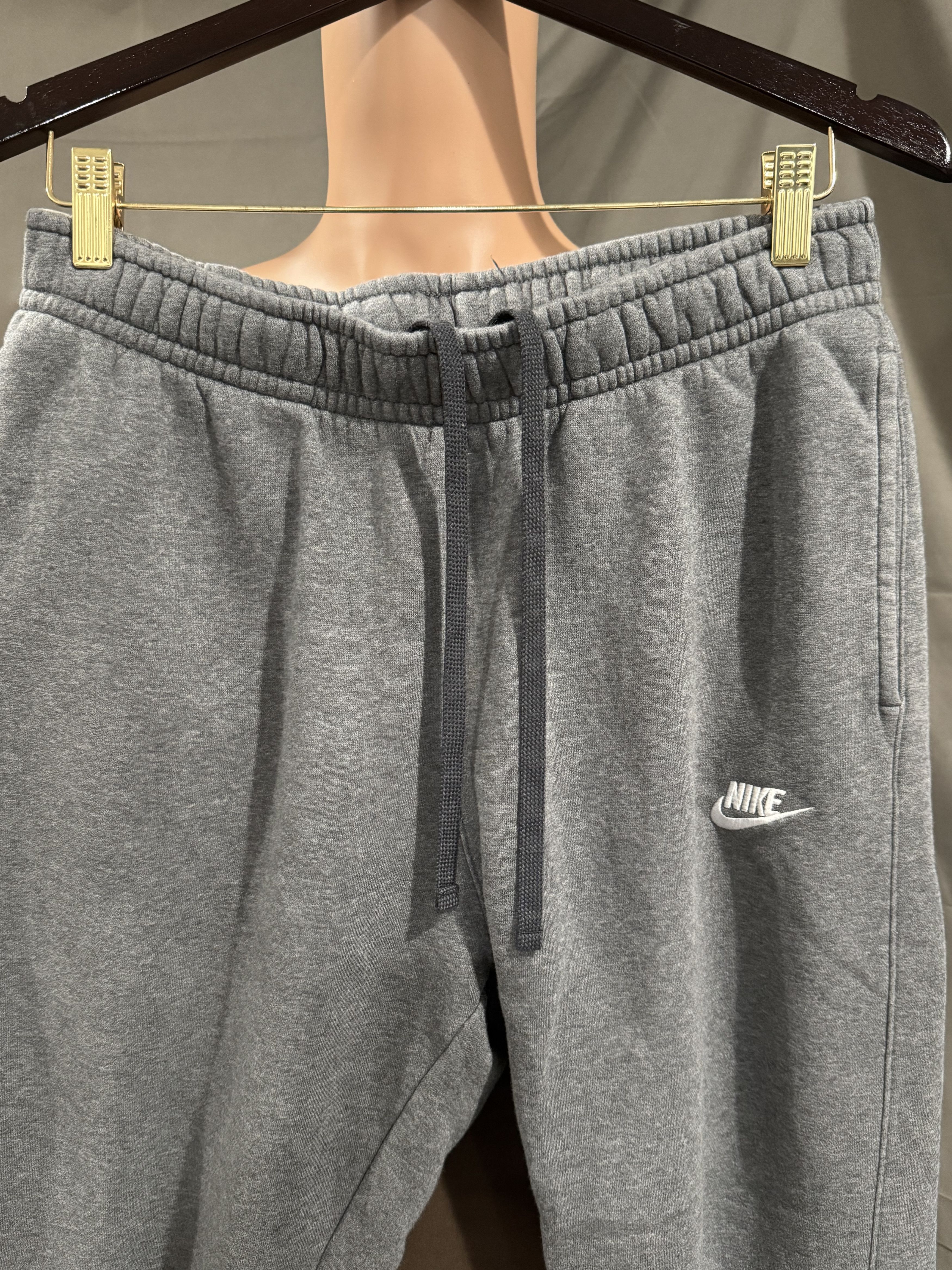 Nike Nike Fleece Jogger Sweatpant Charcoal Heather Size Medium Size US 32 / EU 48 - 7 Thumbnail