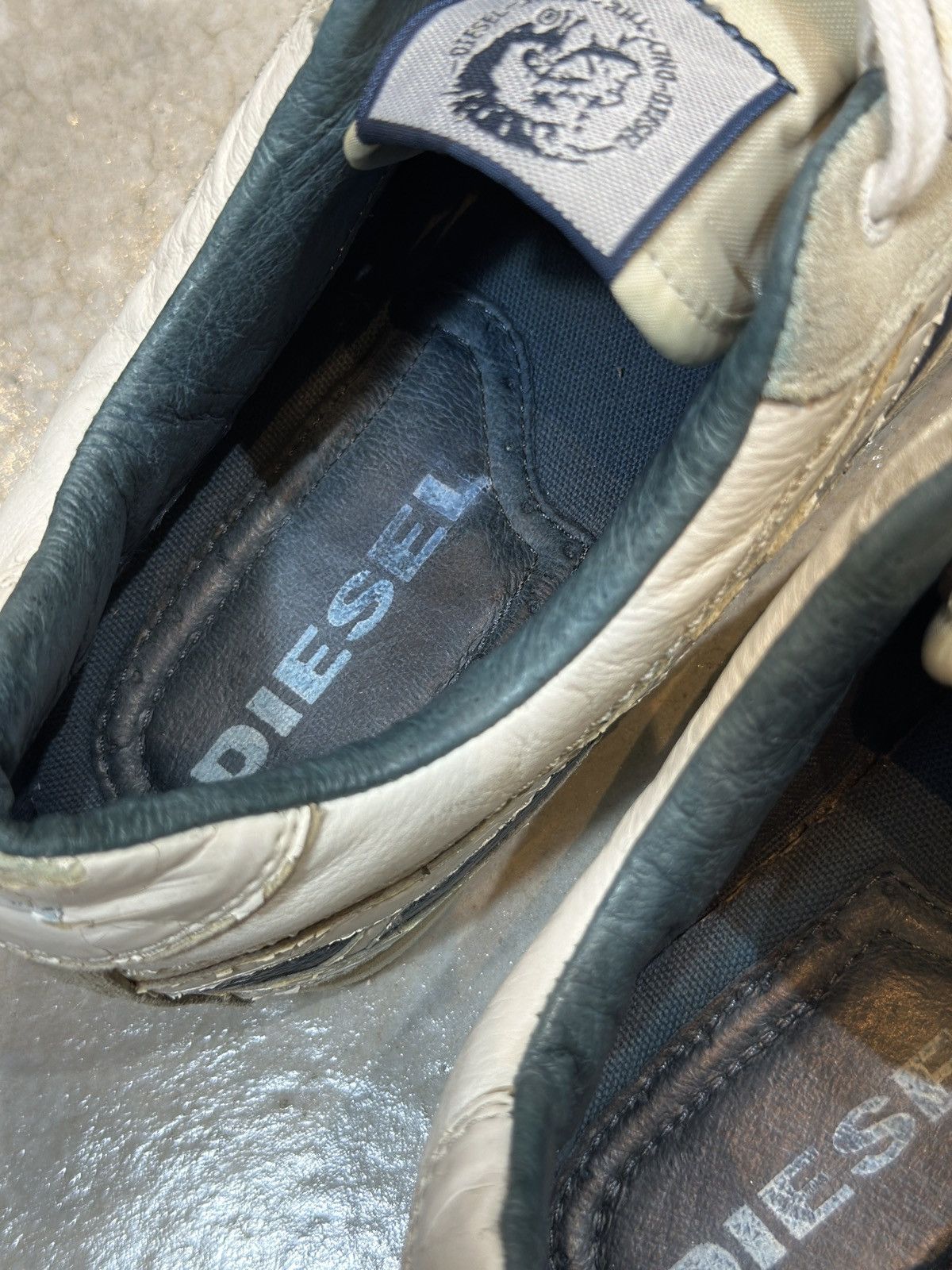 Diesel (SS10) RUN-AWAY LOW TOP Size US 10.5 / EU 43-44 - 10 Thumbnail