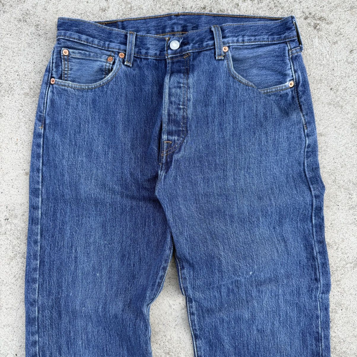 Levi's Levi’s 501 Jeans Blue Denim W34 L32 Size US 34 / EU 50 - 3 Thumbnail
