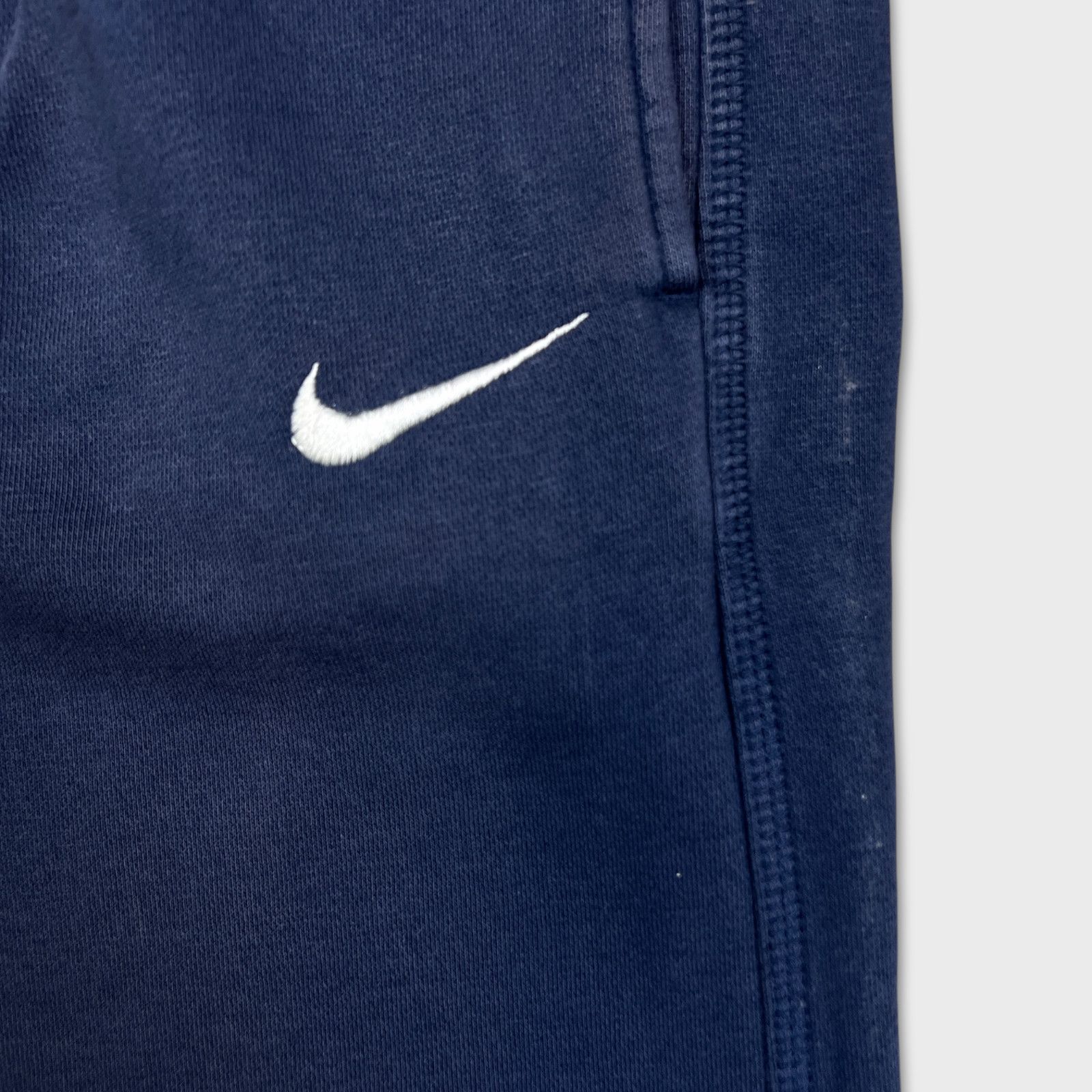 Nike × Vintage Nike Sportswear Sweatpants XL Swoosh Athletic Relaxed Jogger Size US 34 / EU 50 - 3 Thumbnail