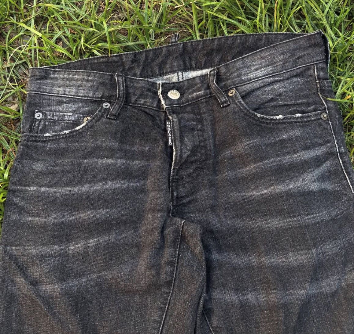 2000s Archival Dsquared2 Wash Jeans y2k Lgb