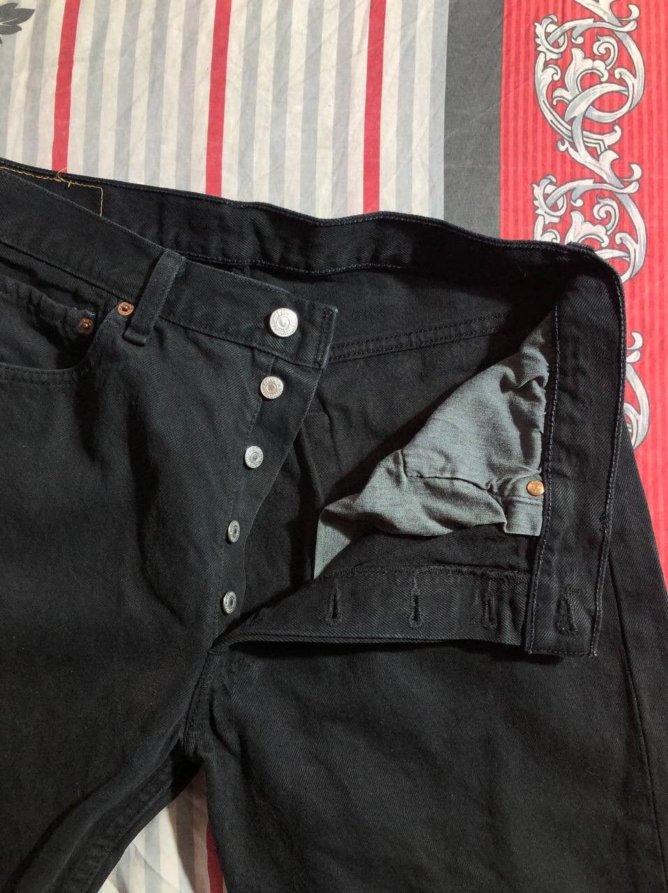 Levi's Vintage 90s Levi’s 501 Boot Cut Made in USA Size US 34 / EU 50 - 16 Thumbnail