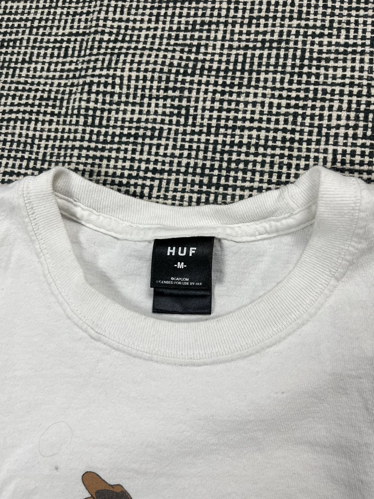 Huf Huf street fighter II Capcom skate streetwear tee Size US M / EU 48-50 / 2 - 3 Thumbnail