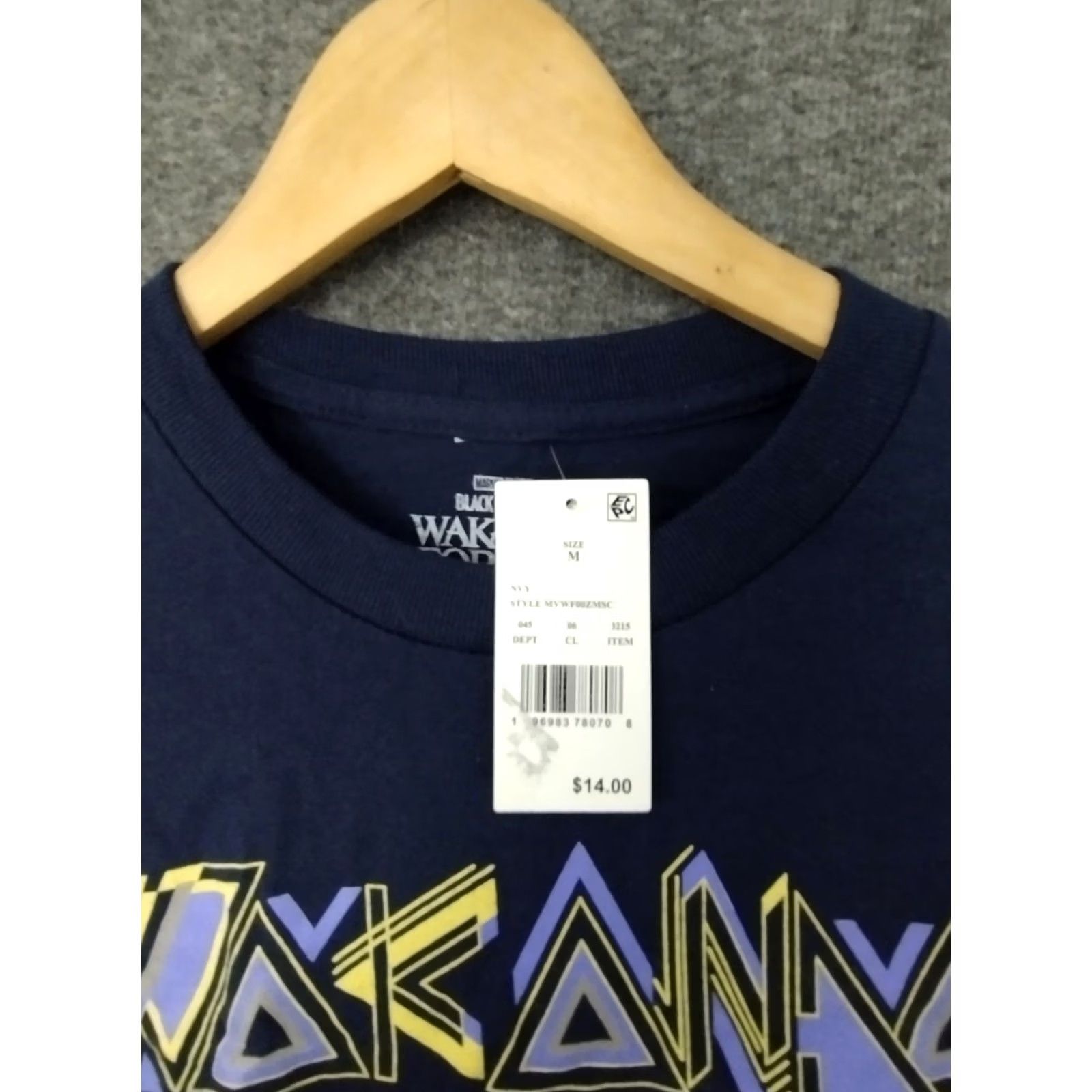 Vintage Marvel Mens Wakanda Forever T-Shirt Marvel Wakanda Forever T Shirt Men M Blue Cotton Shirt Logo Crew Neck All Seasons Black Panther Vintage No Size US M / EU 48-50 / 2 - 6 Thumbnail